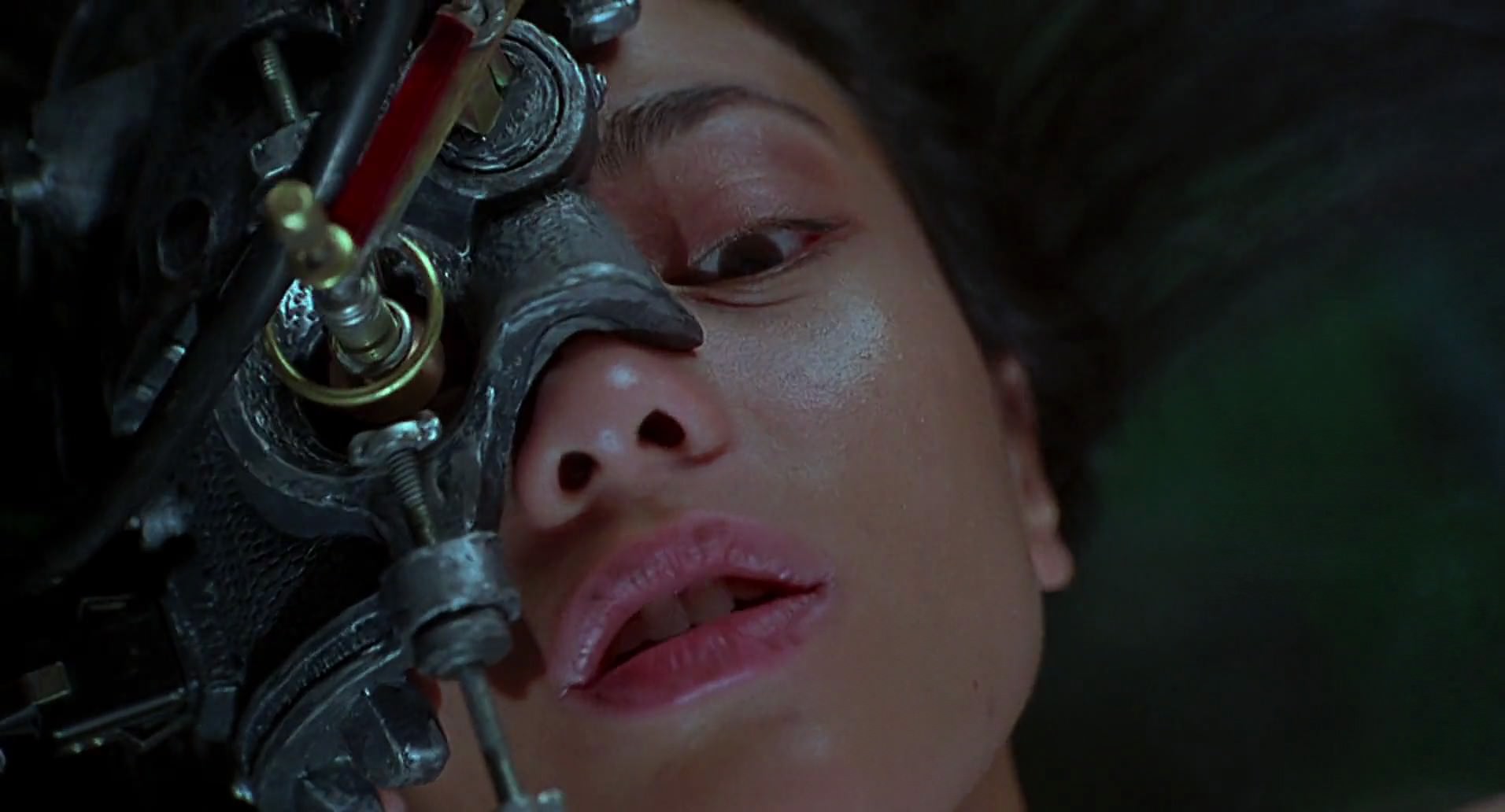 Barb Wire (1996) movie still 1096