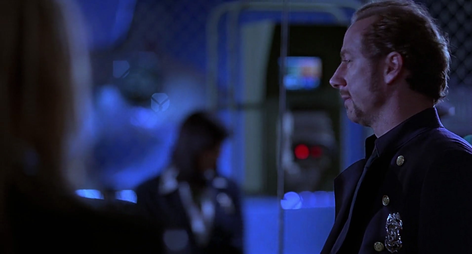 Barb Wire (1996) screencap 10977