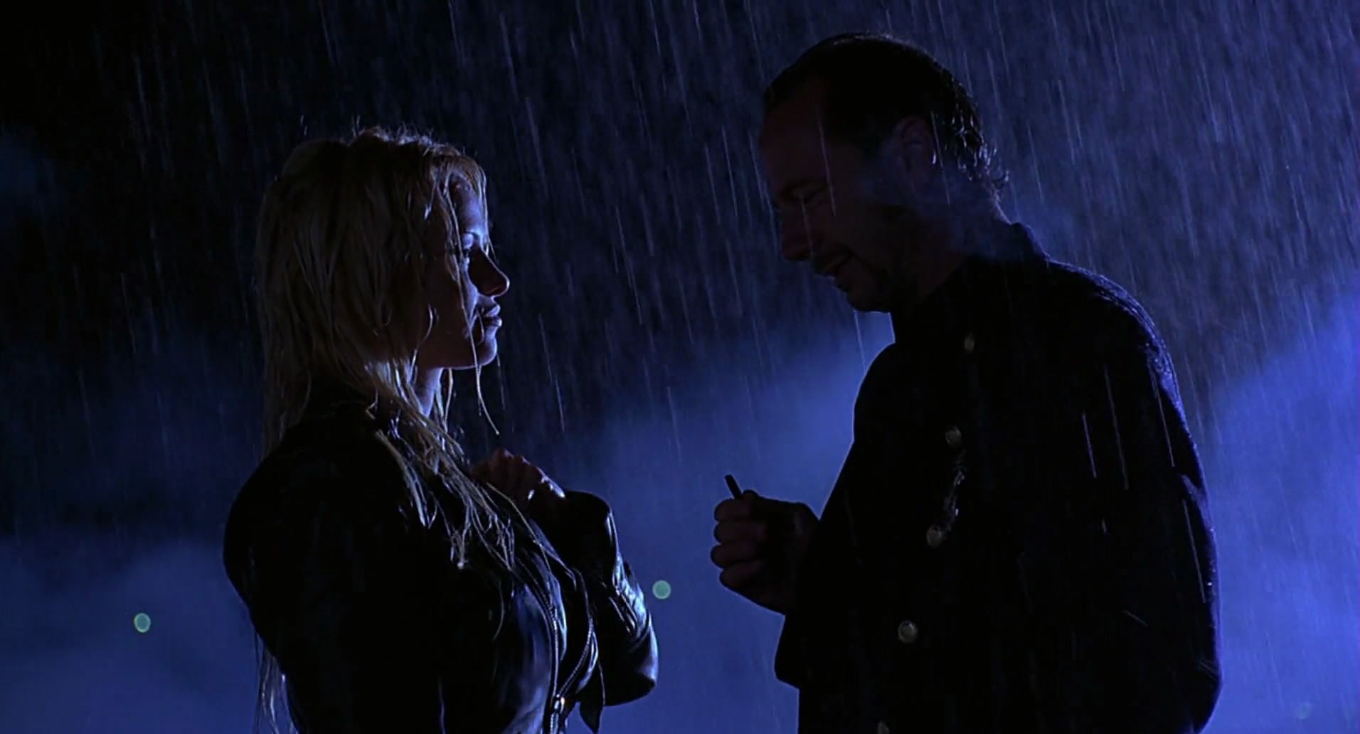 Barb Wire (1996) HD screenshot 11033