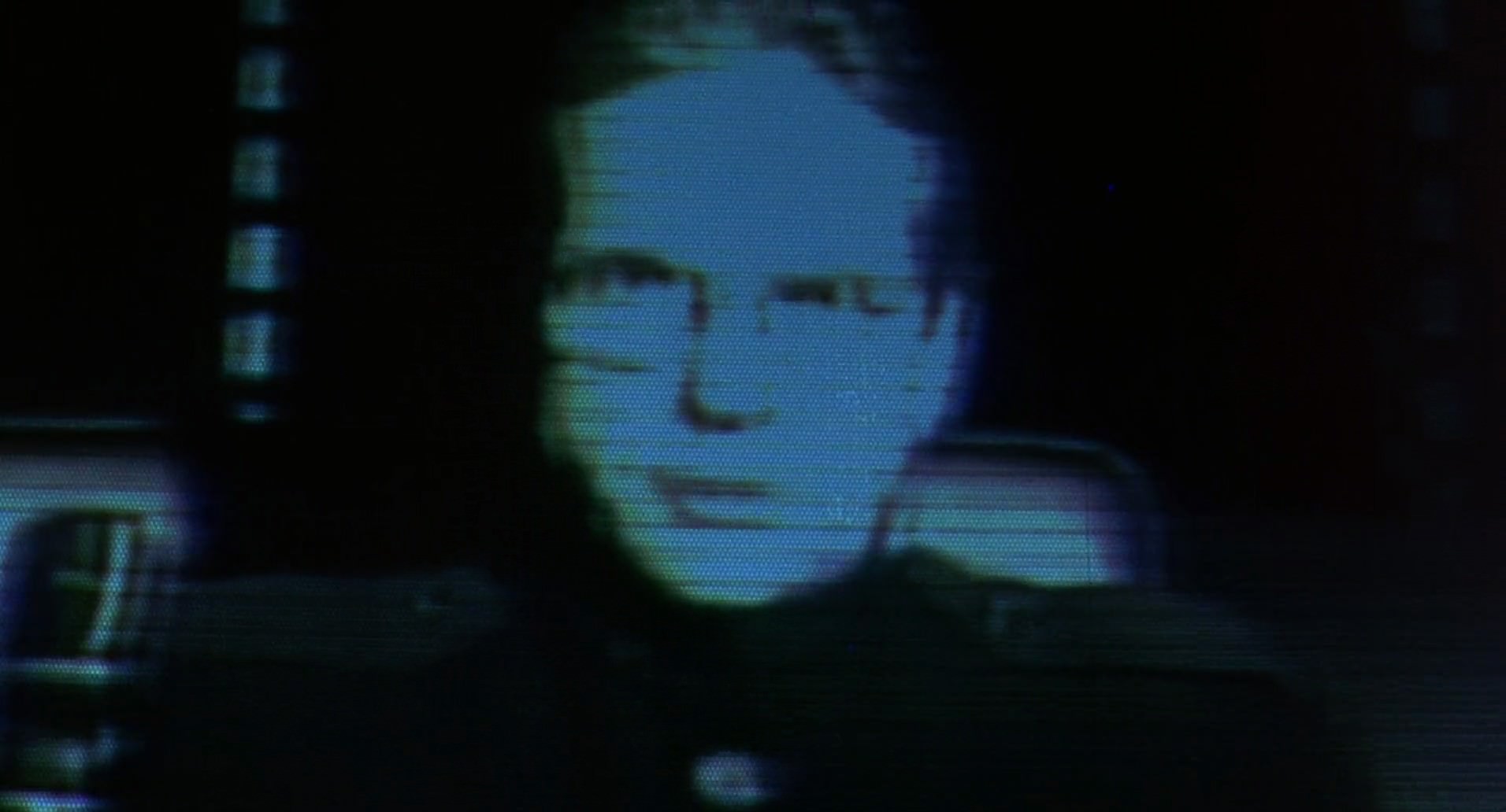 Barb Wire (1996) screencap 1224