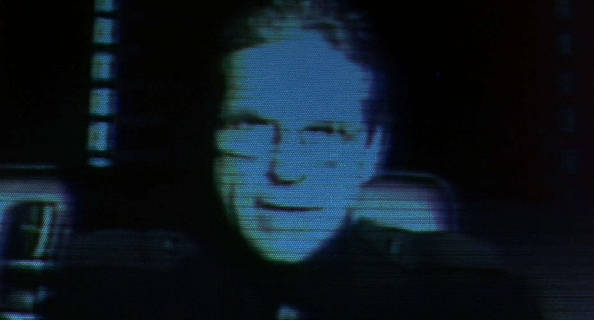 Barb Wire (1996) screencap 1227