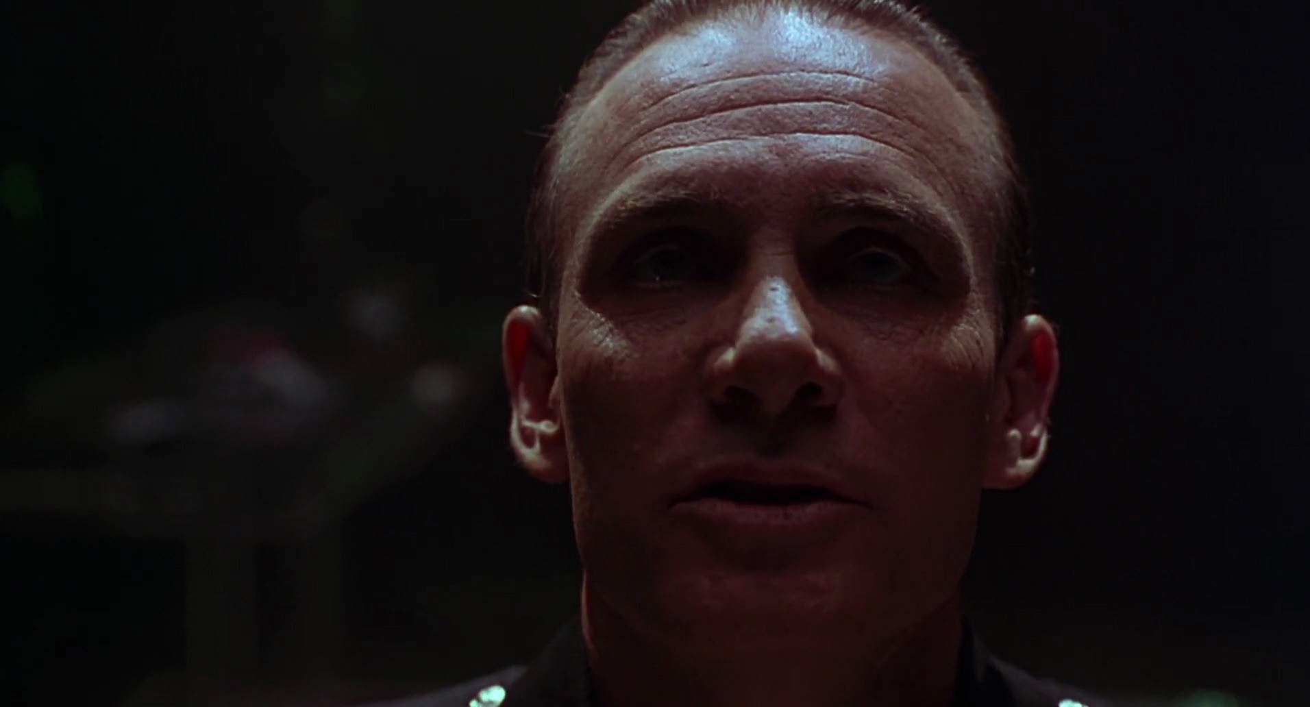 Barb Wire (1996) screencap 1254