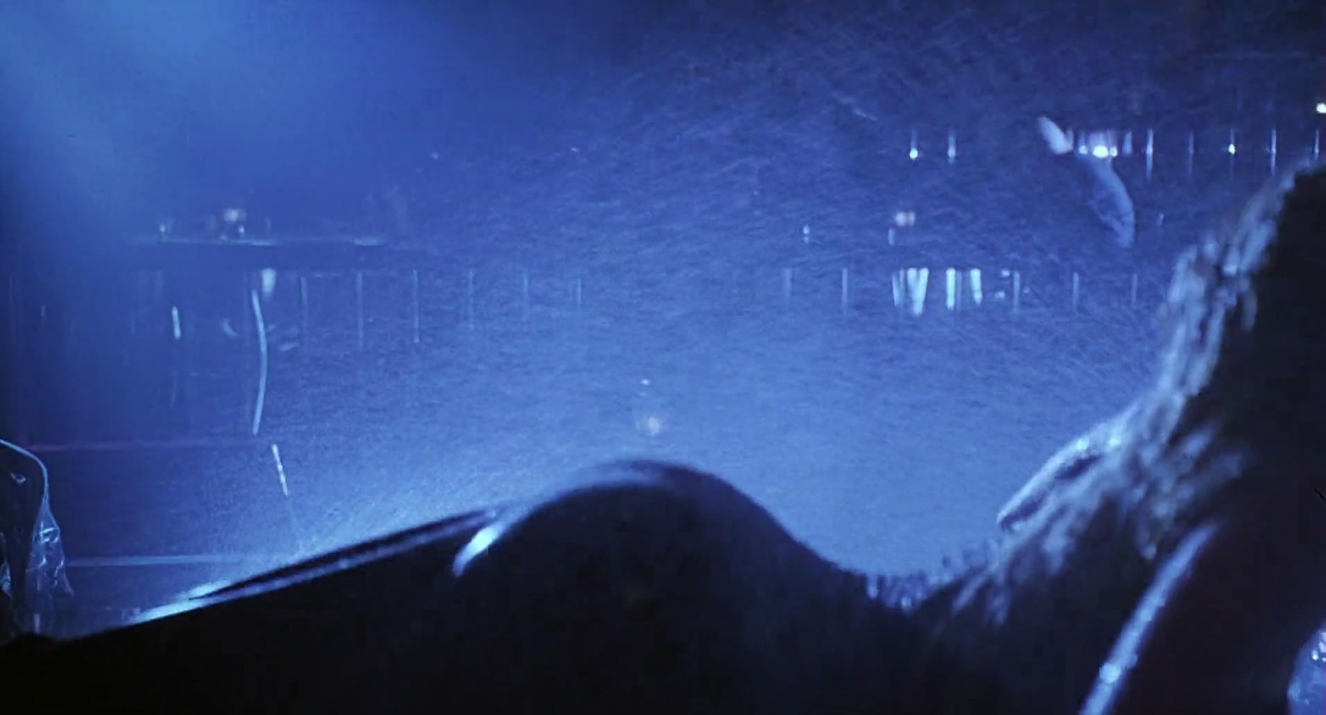 Barb Wire (1996) screencap 126