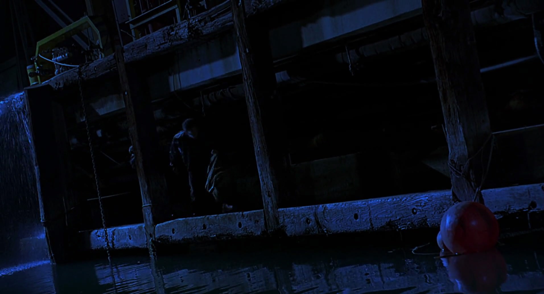 Barb Wire (1996) screencap 1293