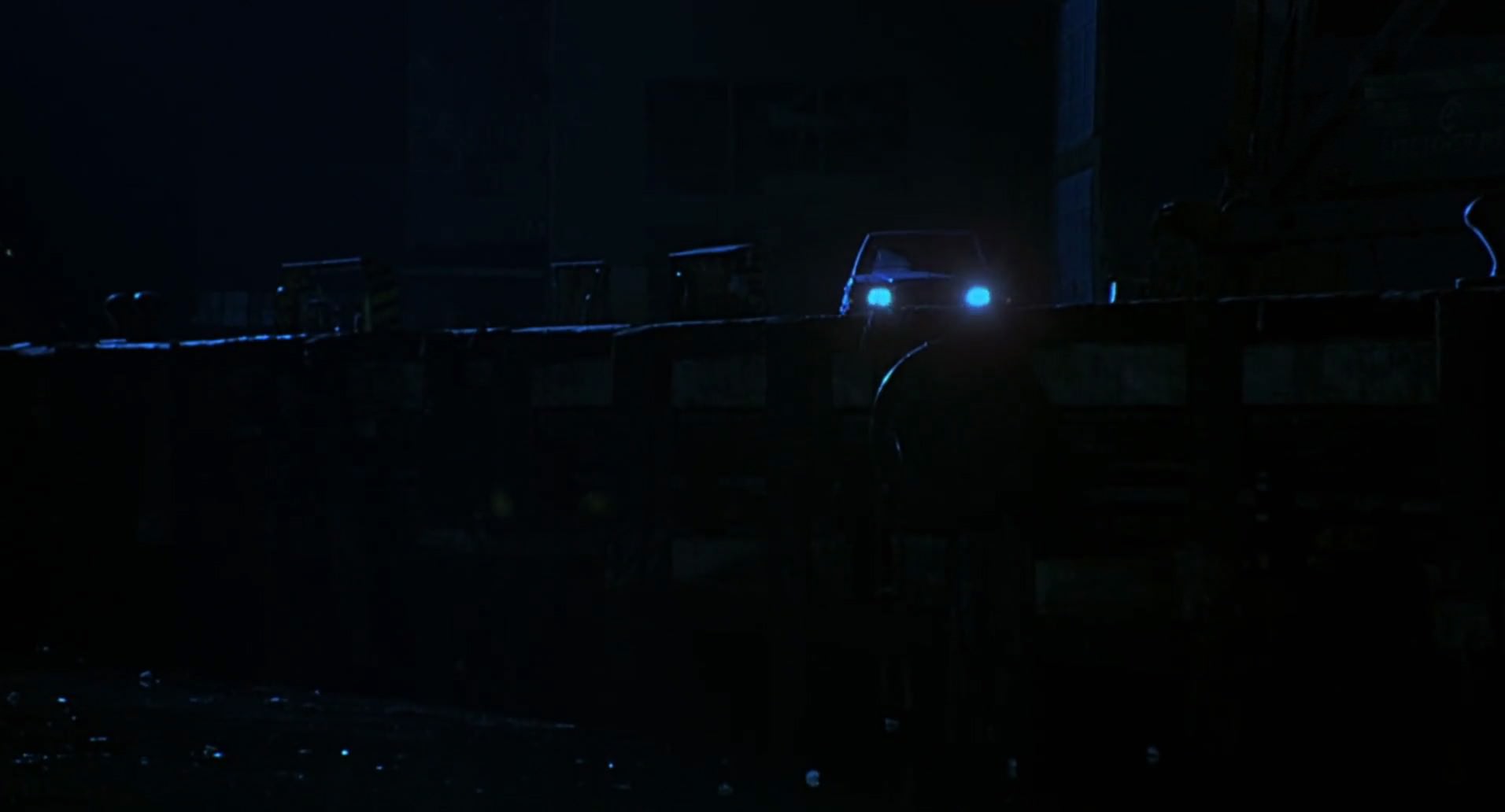 Barb Wire (1996) screencap 1320