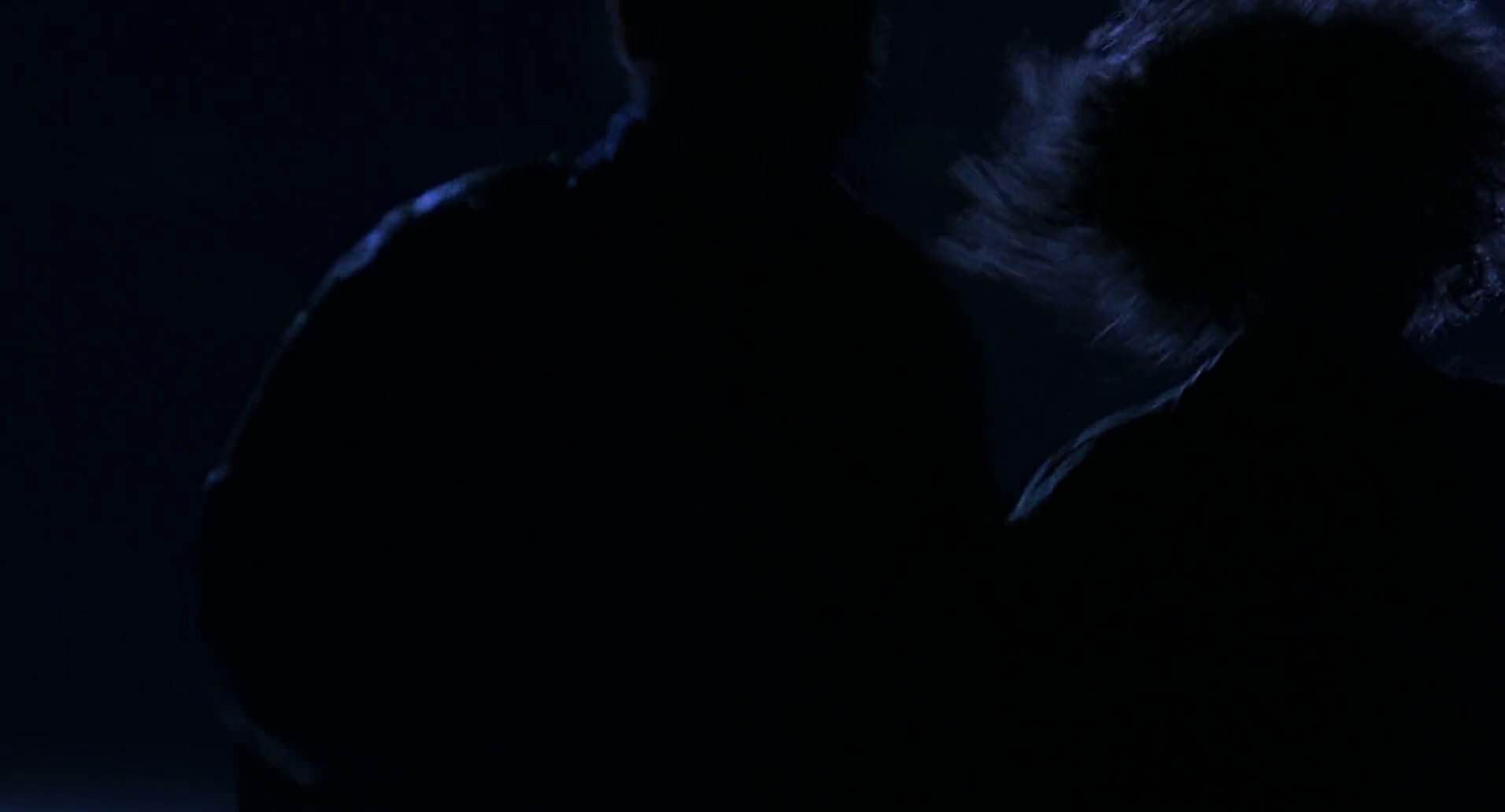 Barb Wire (1996) screencap 1344