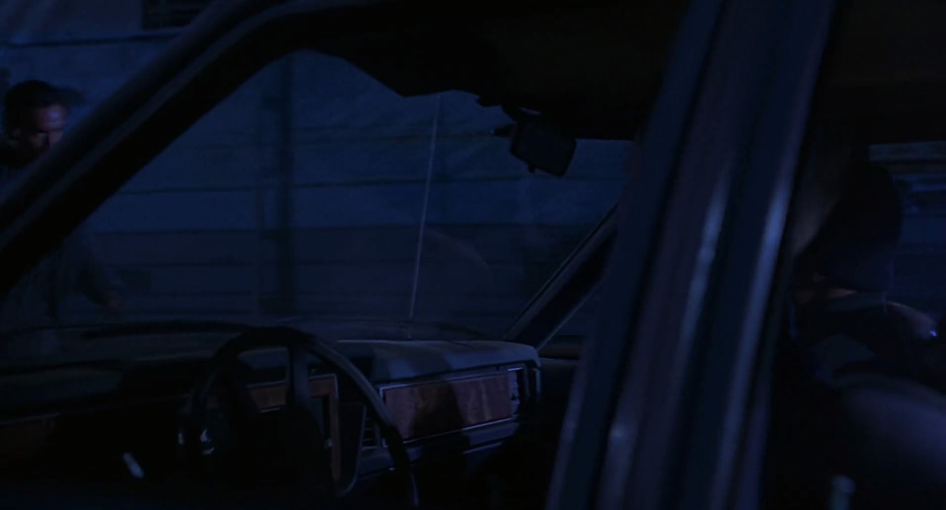 Barb Wire (1996) screencap 1347