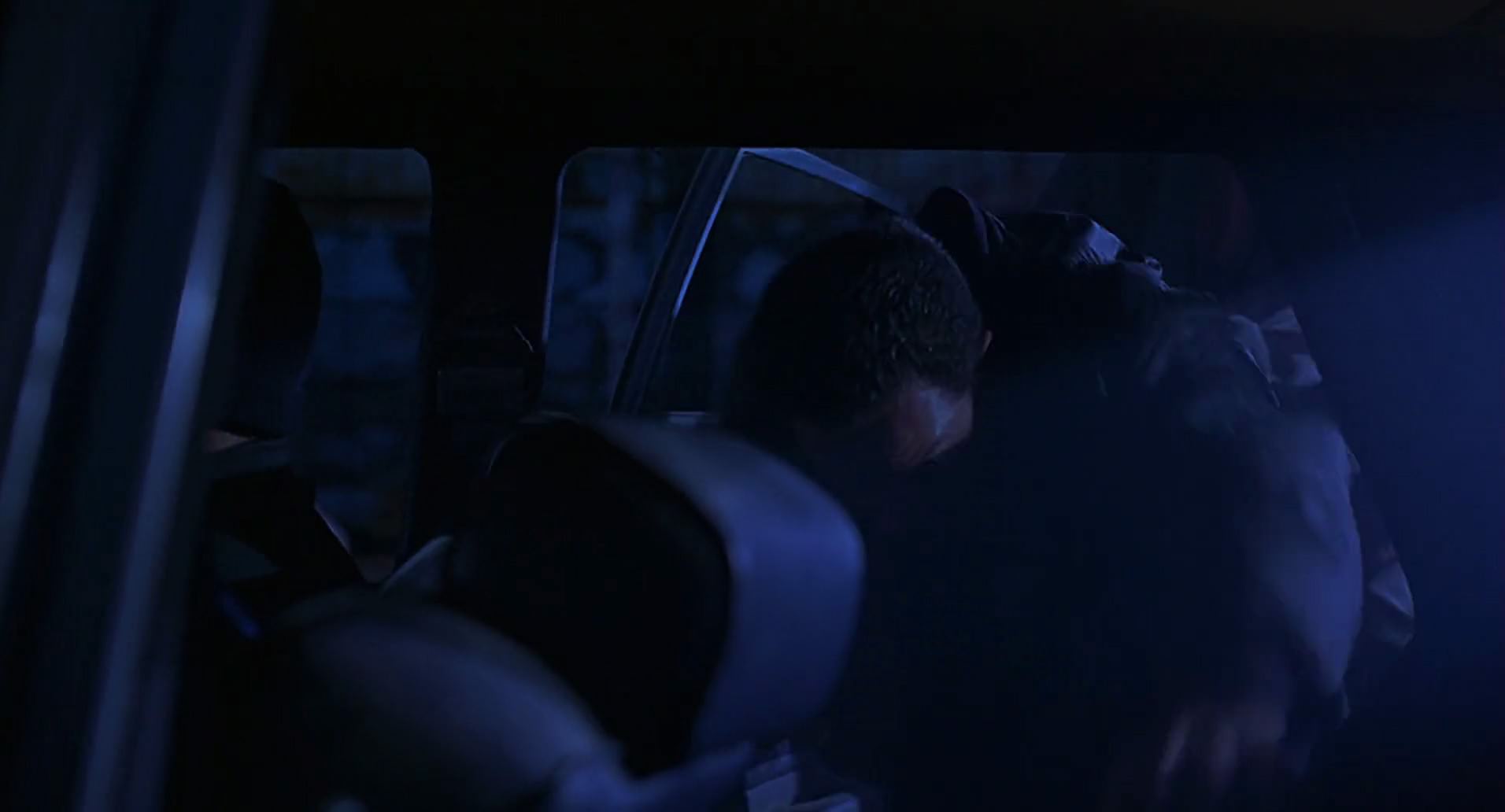 Barb Wire (1996) screencap 1359