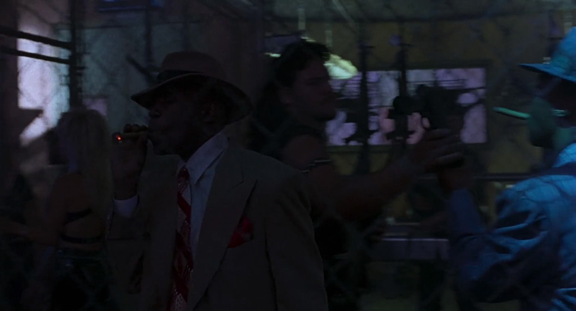 Barb Wire (1996) HD screenshot 1412