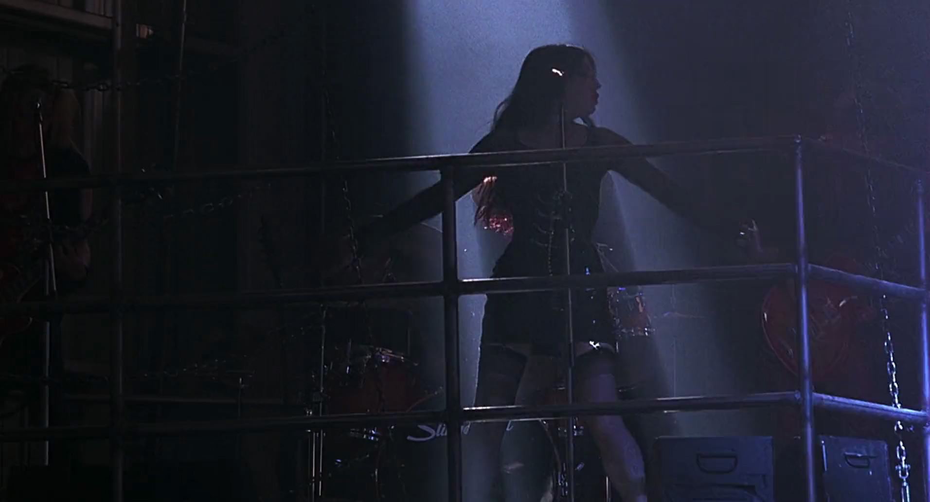 Barb Wire (1996) HD screenshot 1415