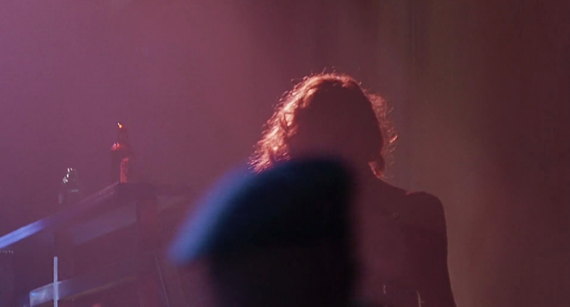 Barb Wire (1996) HD screenshot 1457