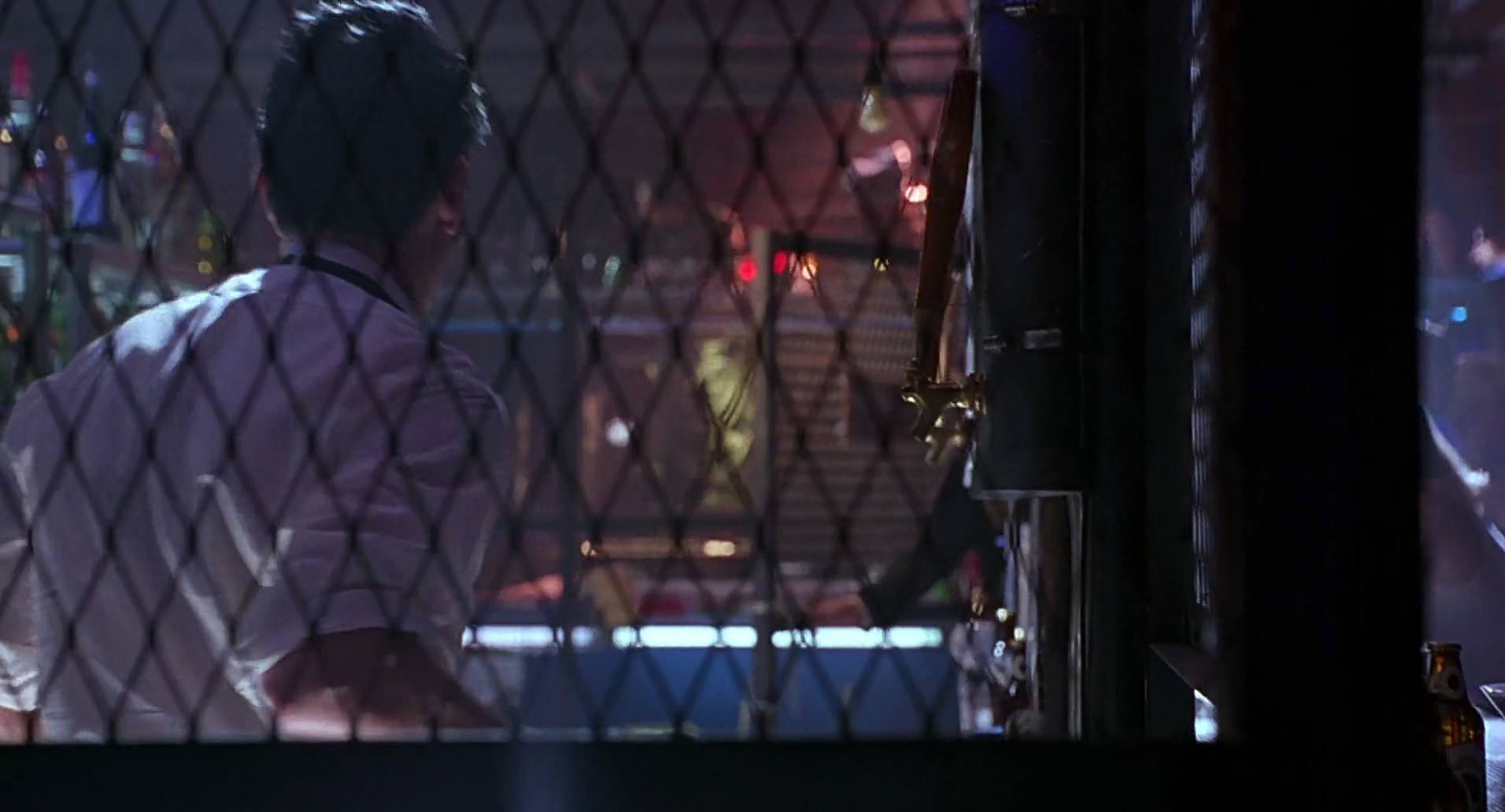 Barb Wire (1996) HD screenshot 1460