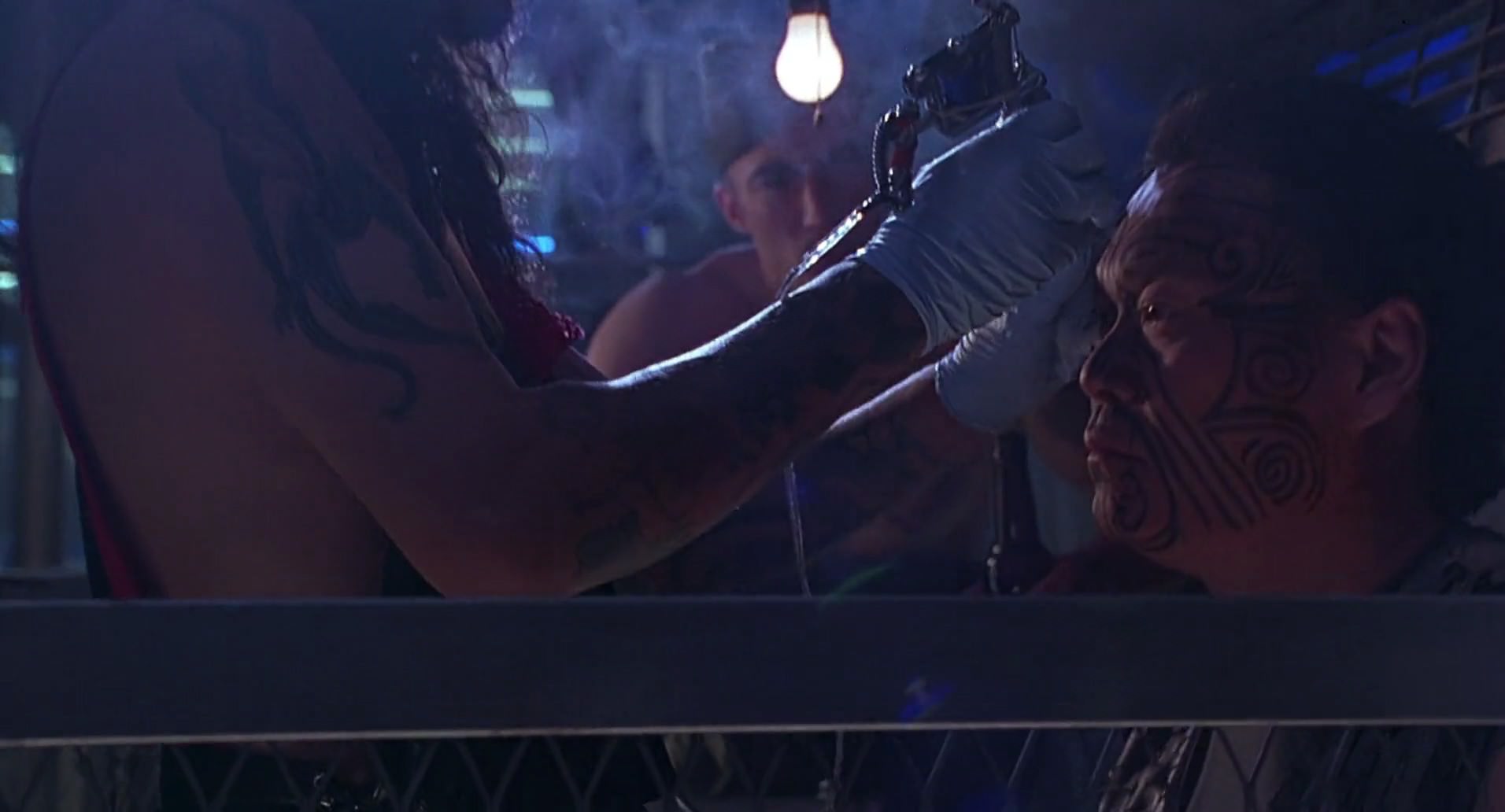 Barb Wire (1996) HD screenshot 1493