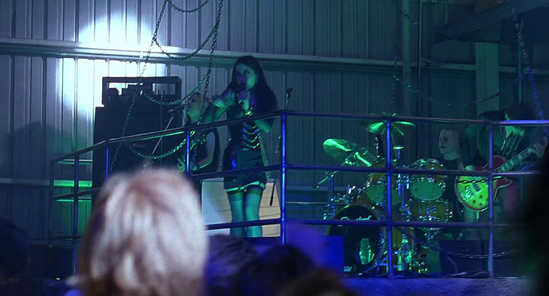 Barb Wire (1996) screencap 1503