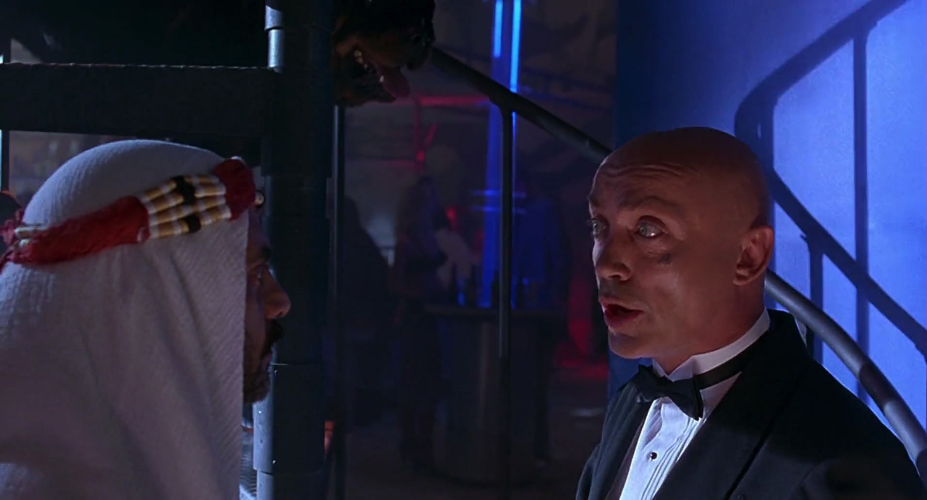 Barb Wire (1996) screencap 1593
