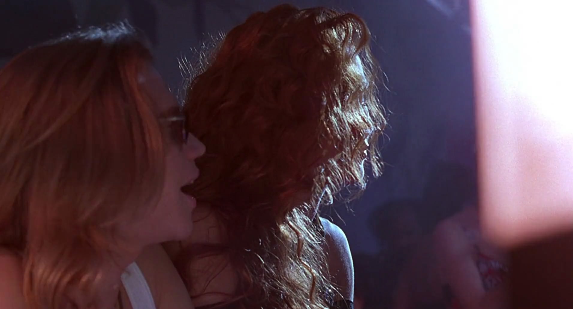 Barb Wire (1996) HD screenshot 1658