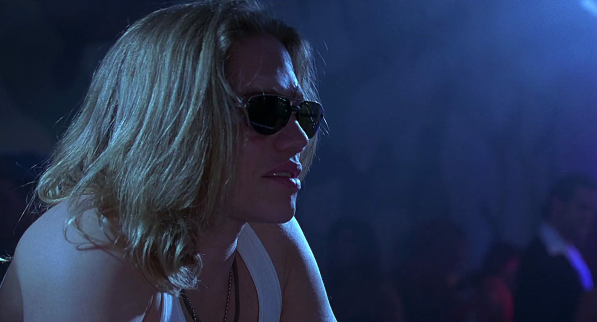 Barb Wire (1996) HD screenshot 1709