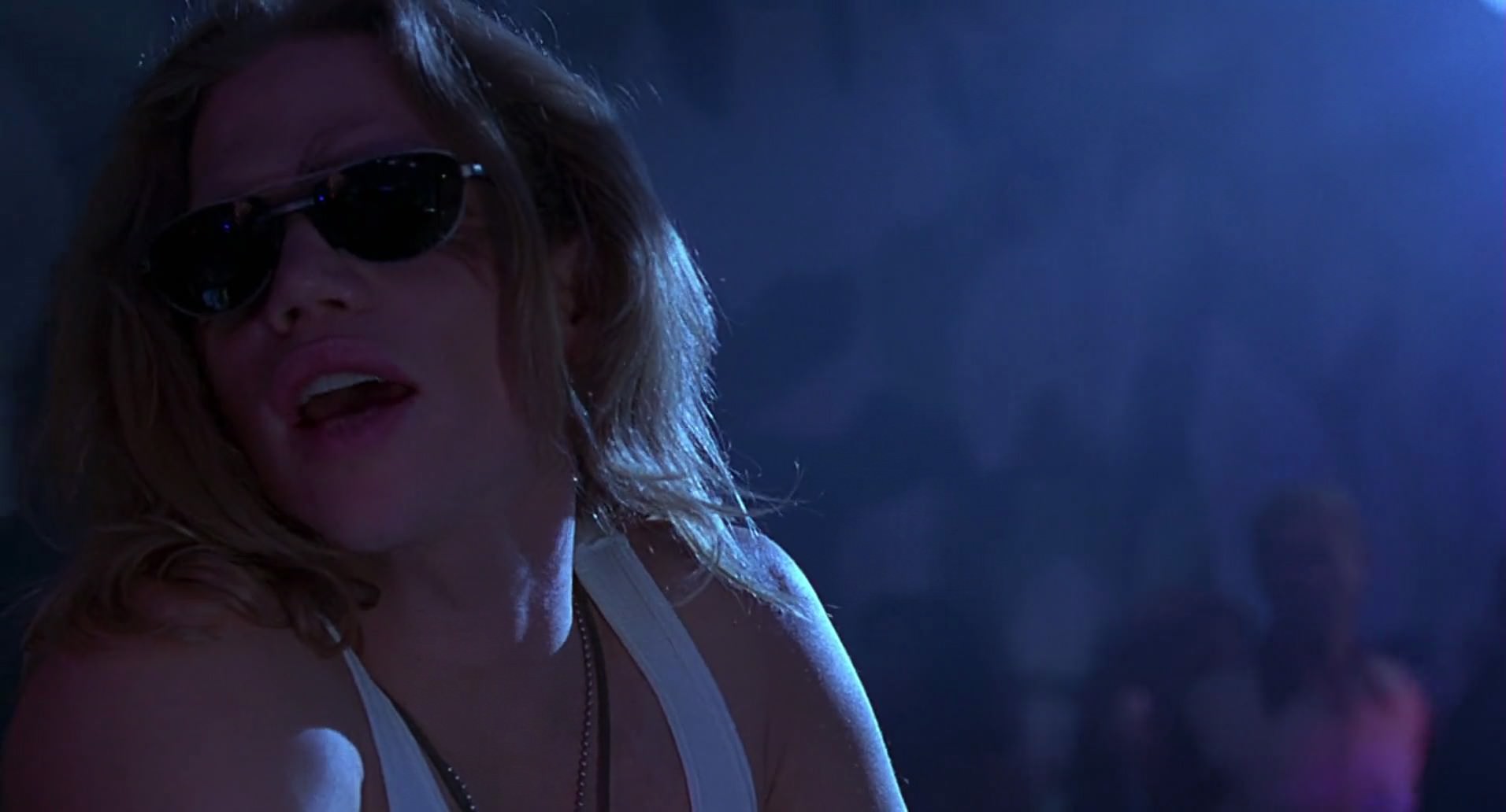 Barb Wire (1996) screencap 1722