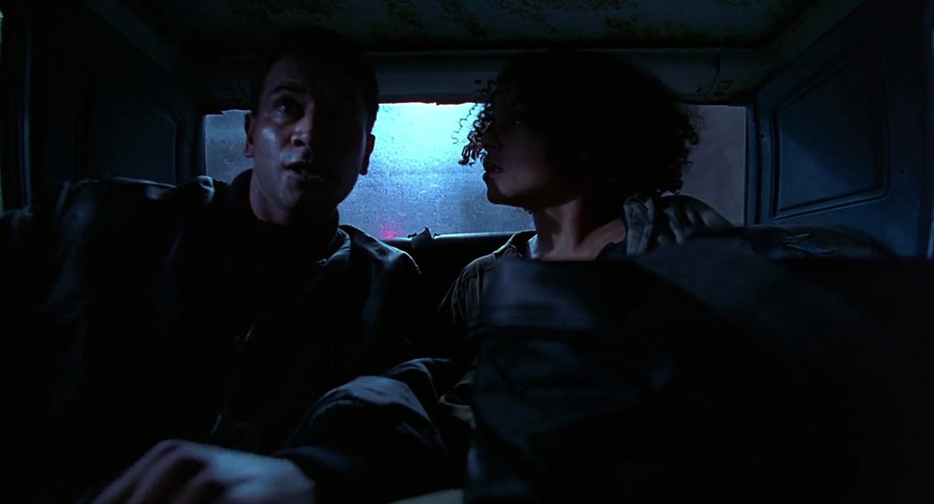 Barb Wire (1996) HD screenshot 1775