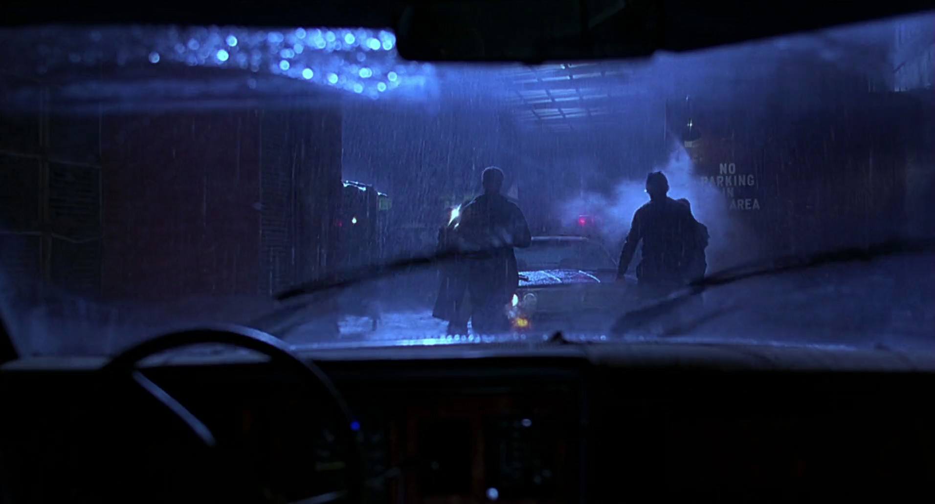 Barb Wire (1996) screencap 1806