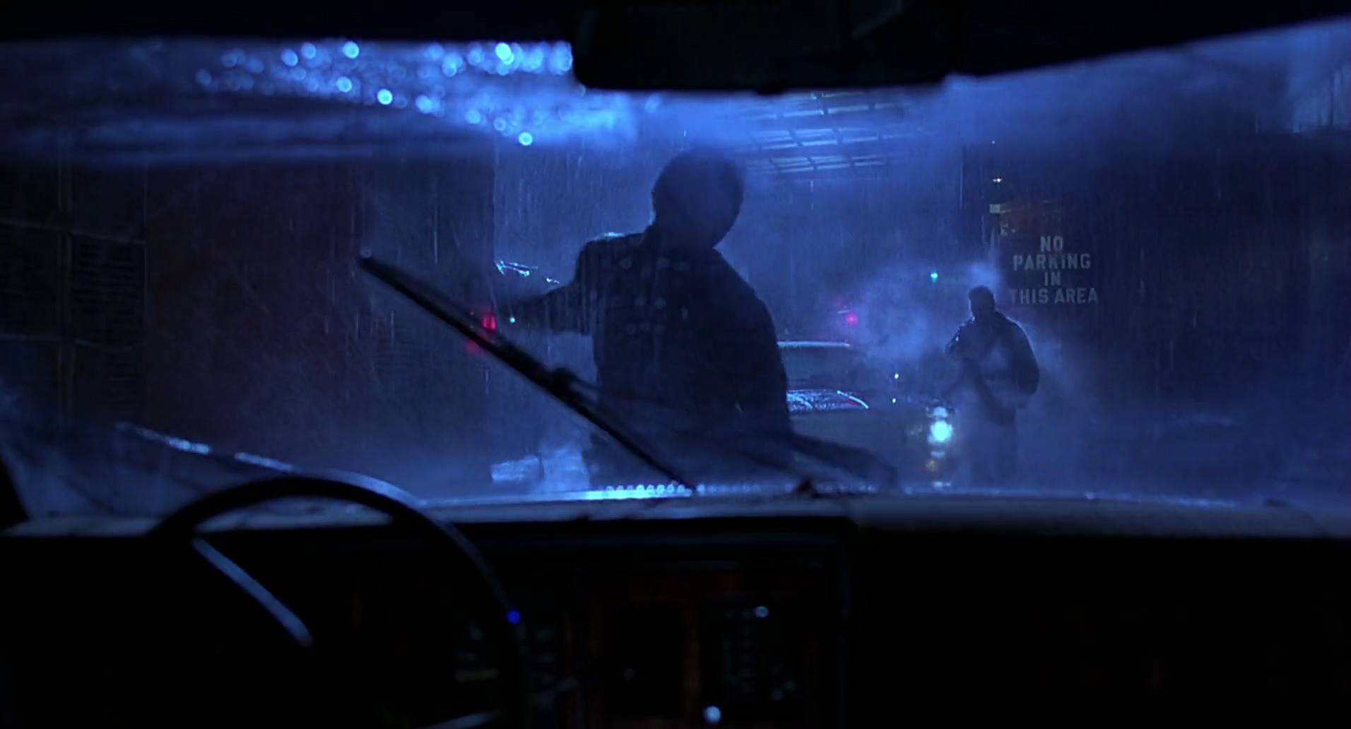 Barb Wire (1996) screencap 1827
