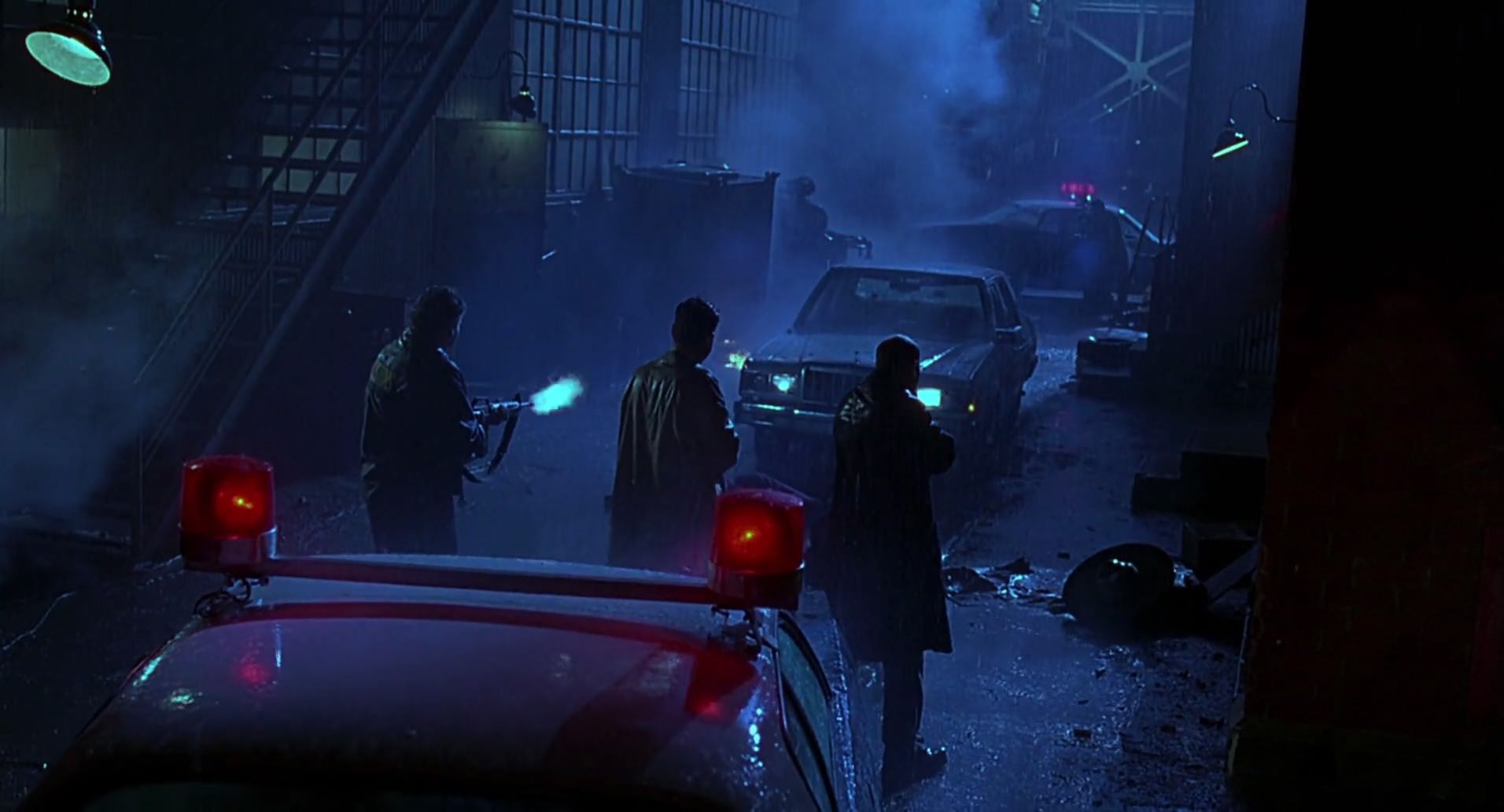 Barb Wire (1996) screencap 1860