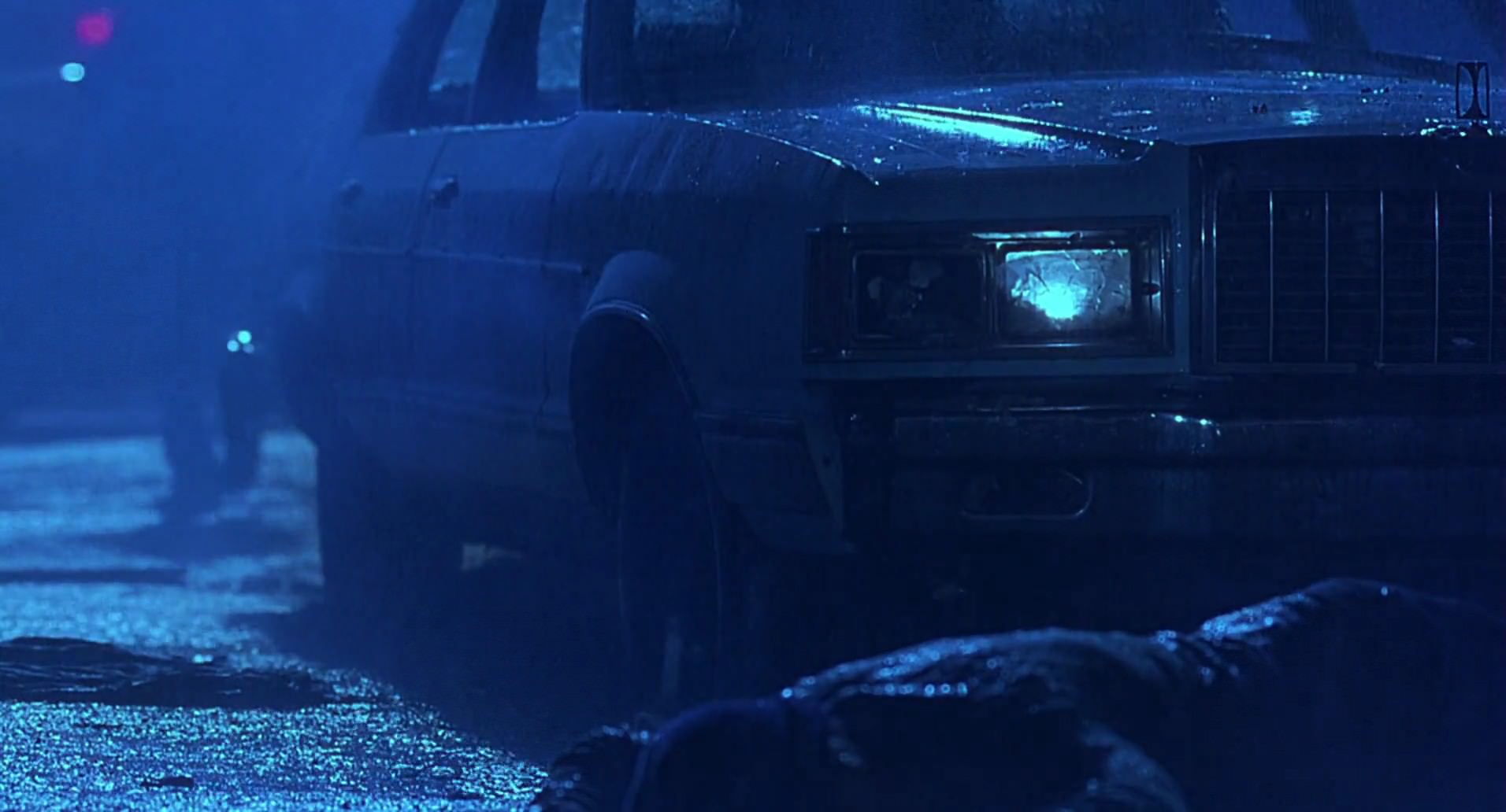 Barb Wire (1996) screencap 1869