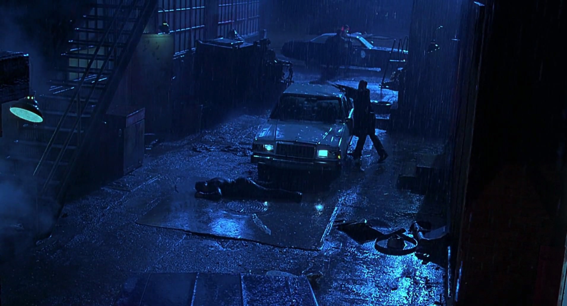 Barb Wire (1996) movie still 1903
