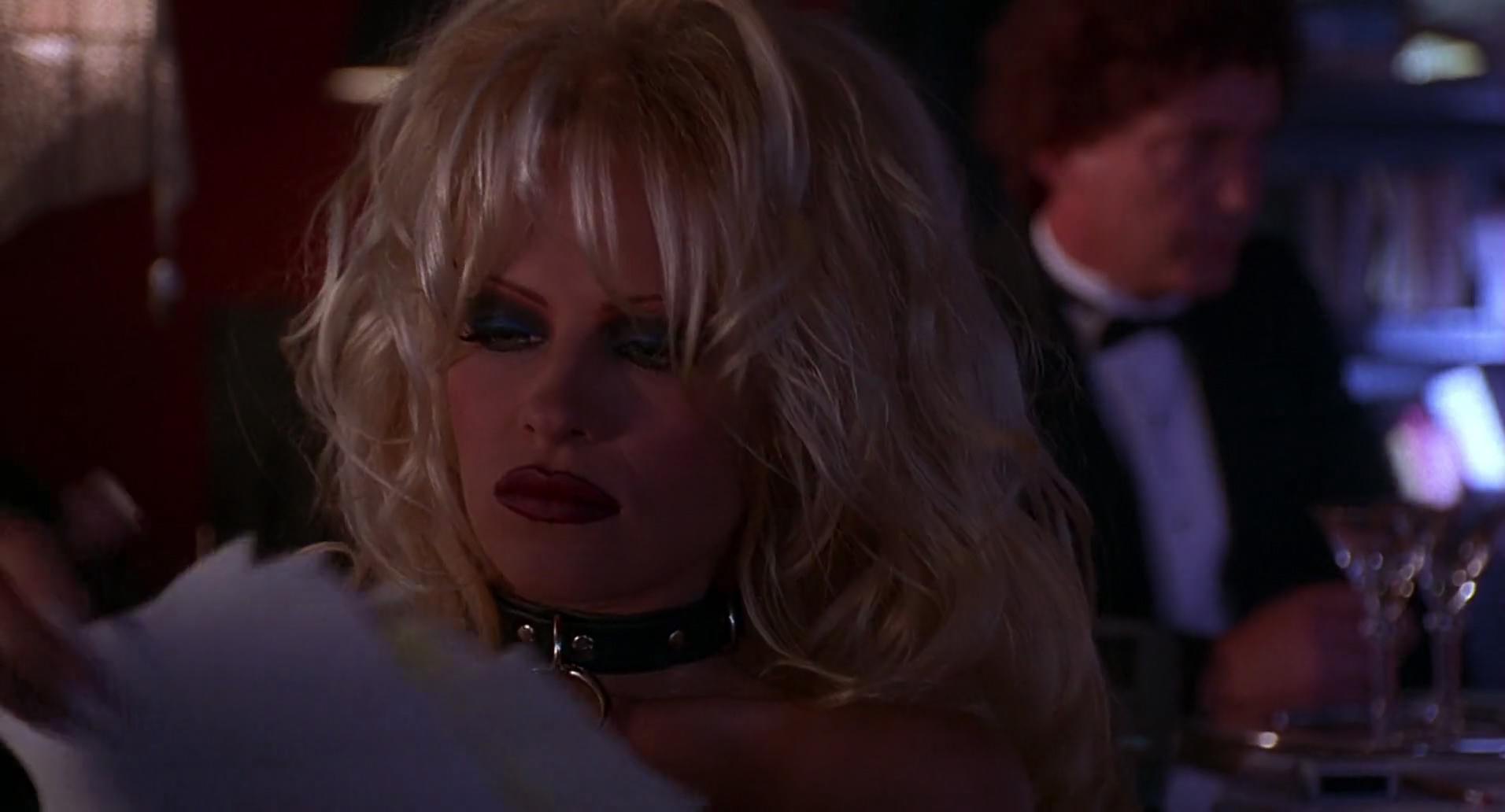 Barb Wire (1996) HD screenshot 1952