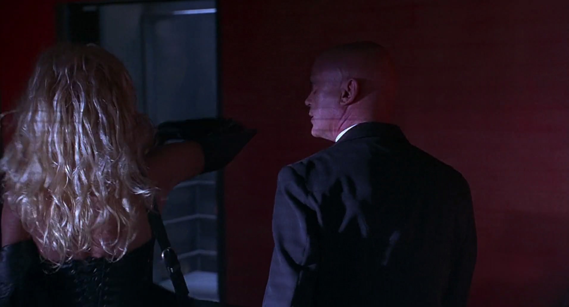 Barb Wire (1996) HD screenshot 2027