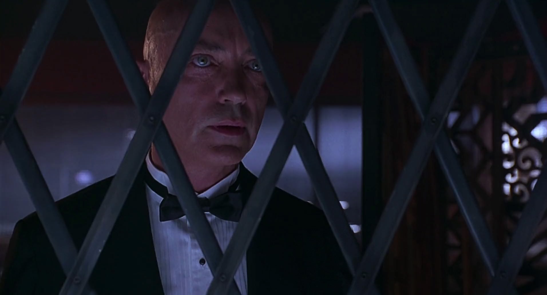 Barb Wire (1996) HD screenshot 2048