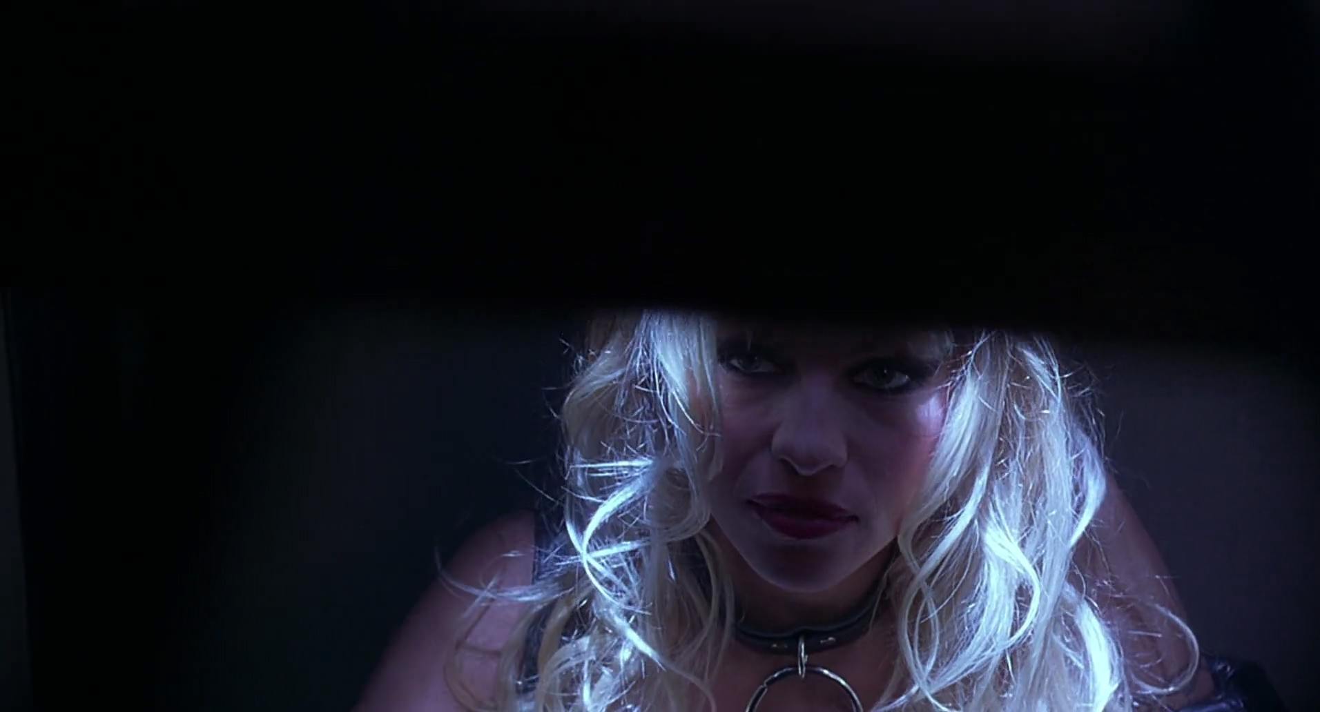 Barb Wire (1996) HD screenshot 2054