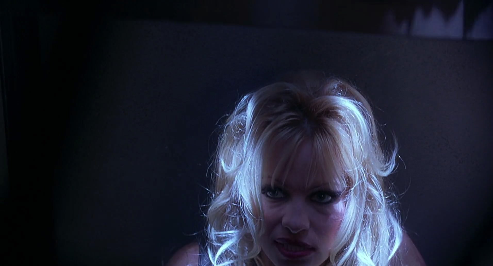 Barb Wire (1996) HD screenshot 2057
