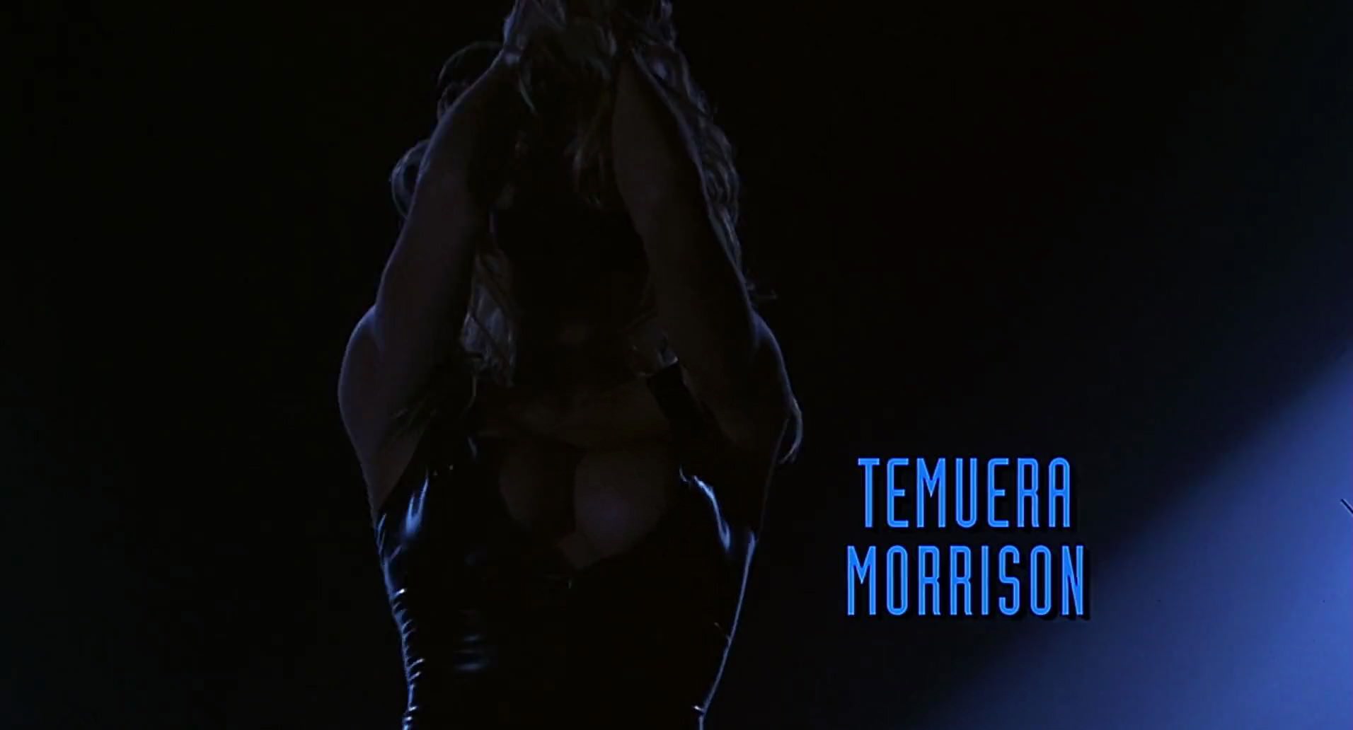 Barb Wire (1996) screencap 21
