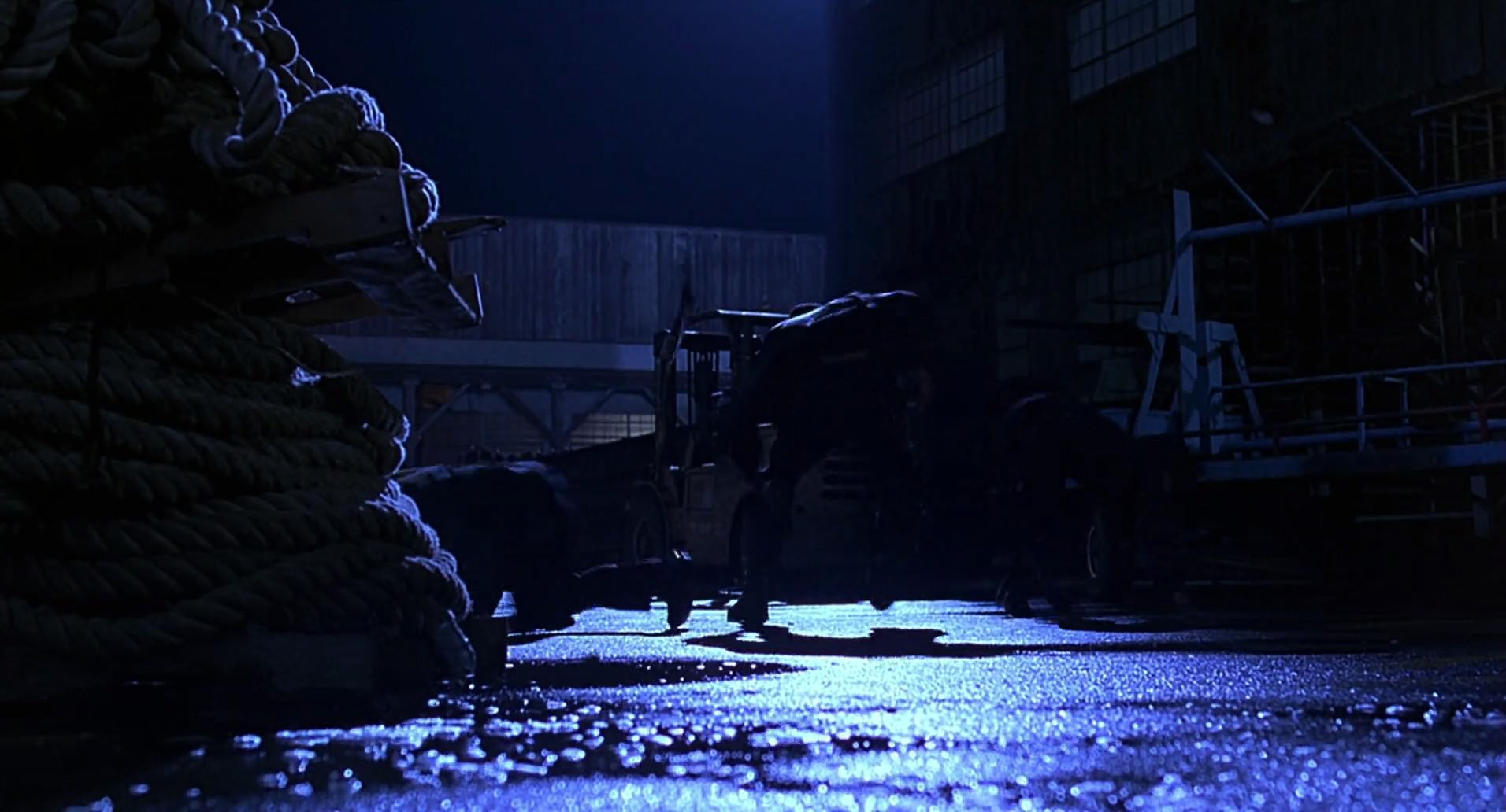 Barb Wire (1996) movie still 2131