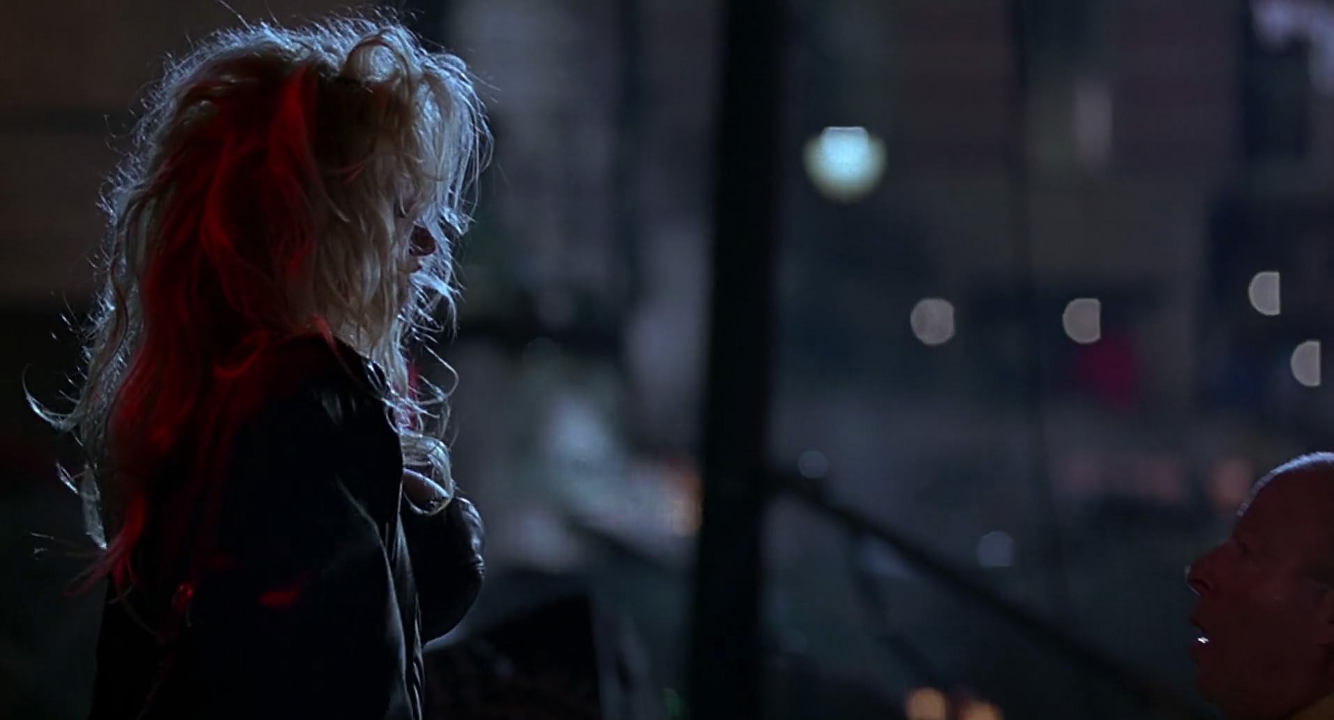 Barb Wire (1996) HD screenshot 2249