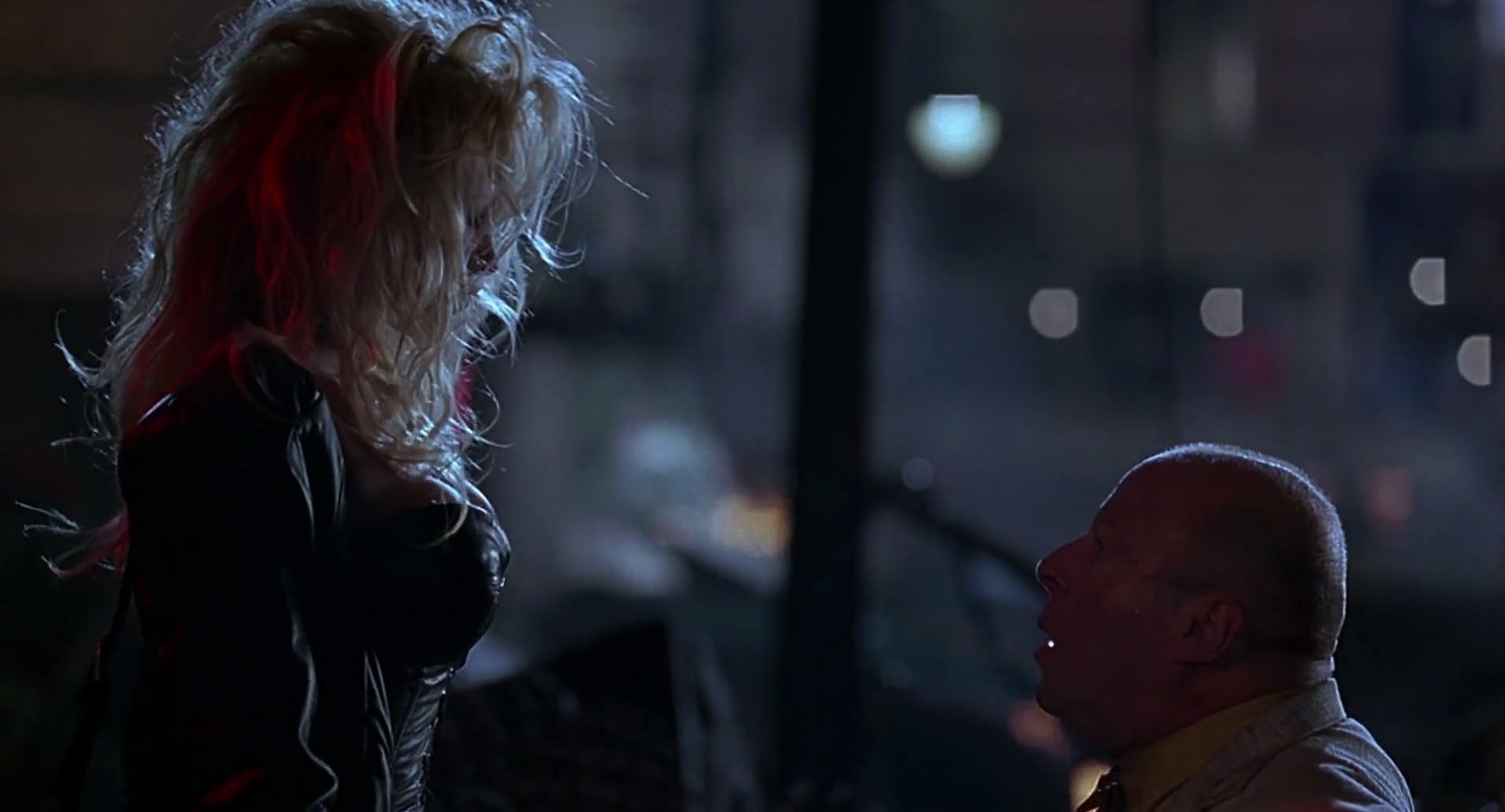 Barb Wire (1996) HD screenshot 2252