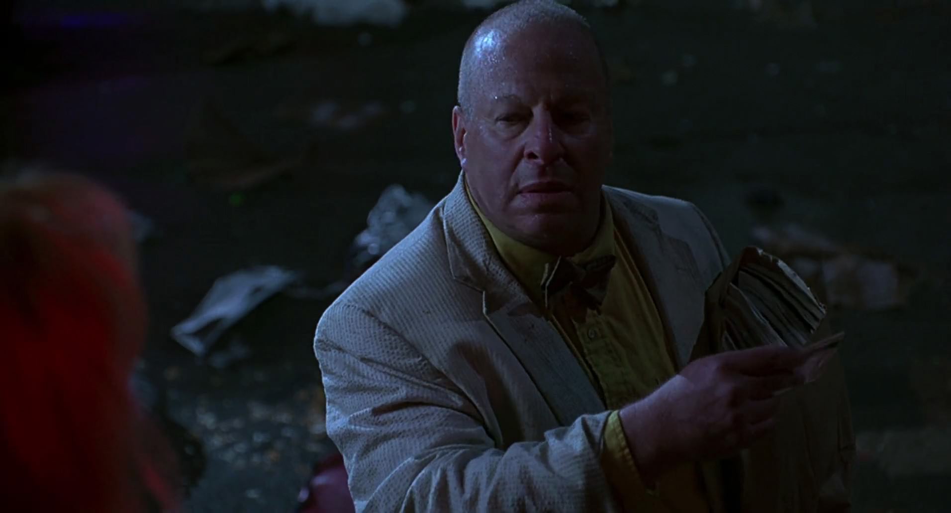 Barb Wire (1996) screencap 2277