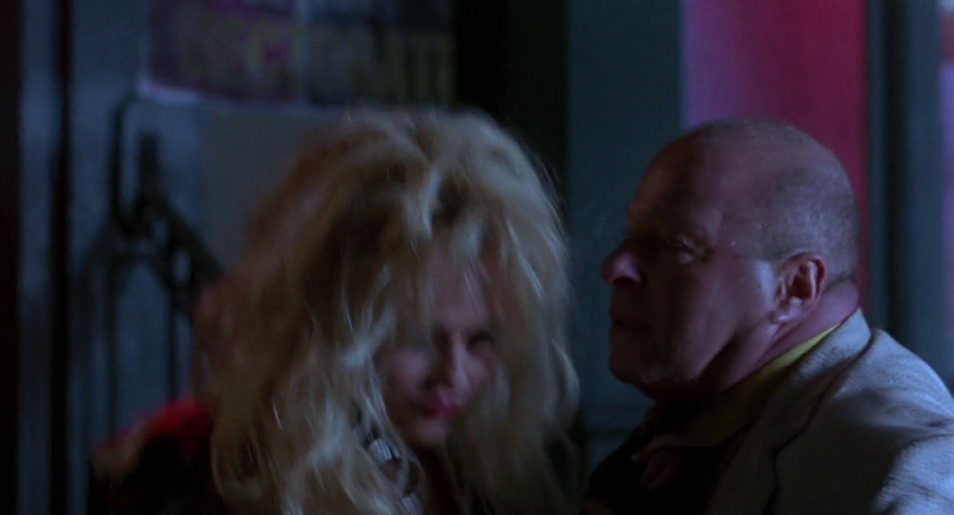 Barb Wire (1996) HD screenshot 2303