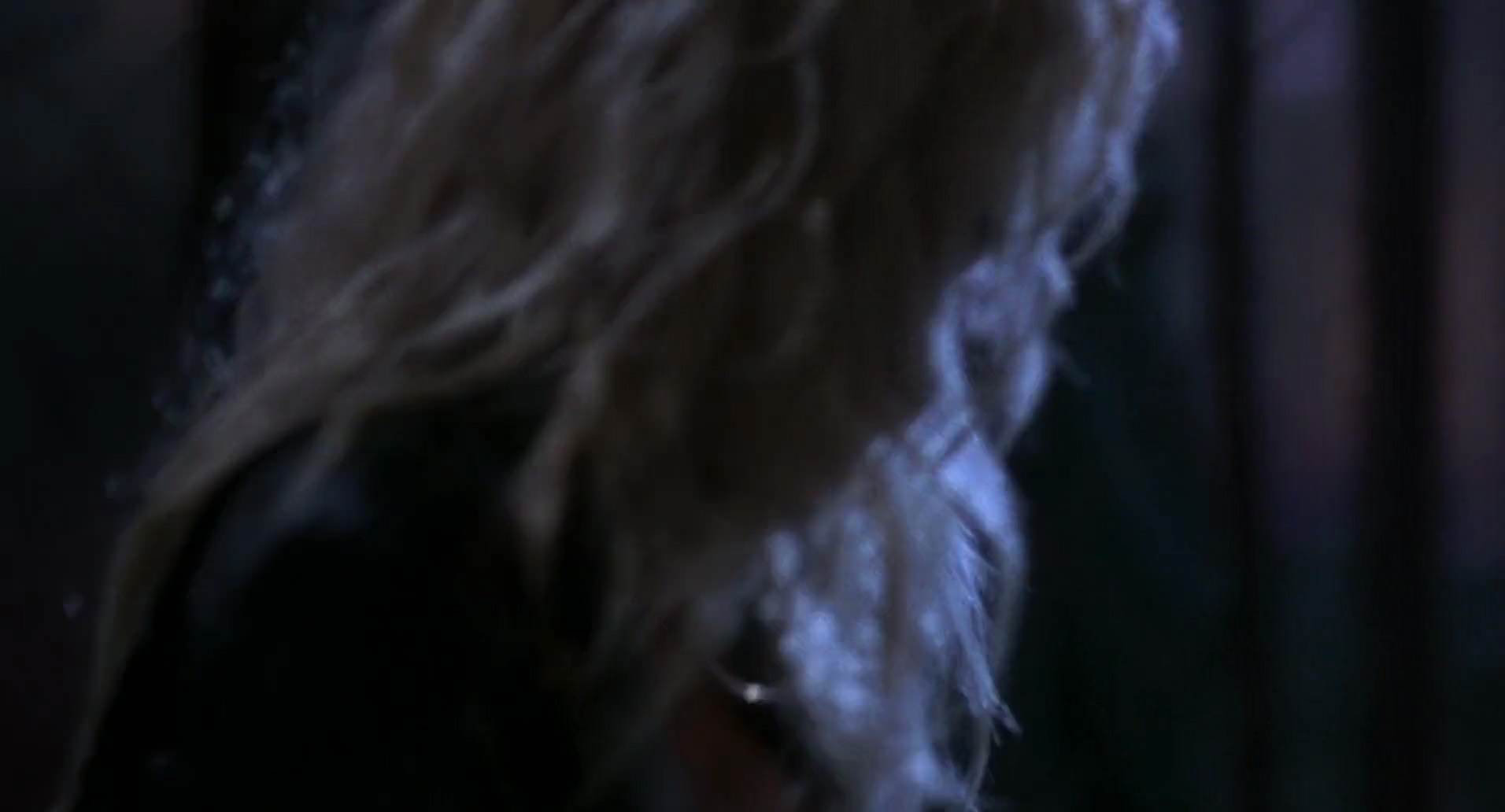 Barb Wire (1996) movie still 2335