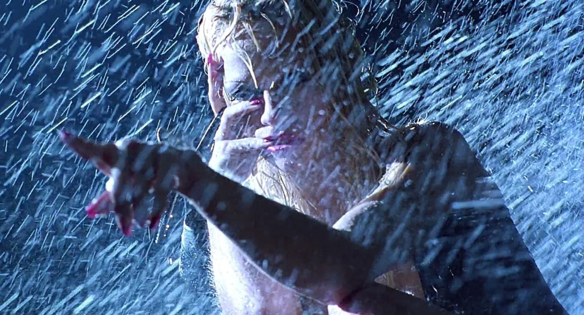 Barb Wire (1996) screencap 246