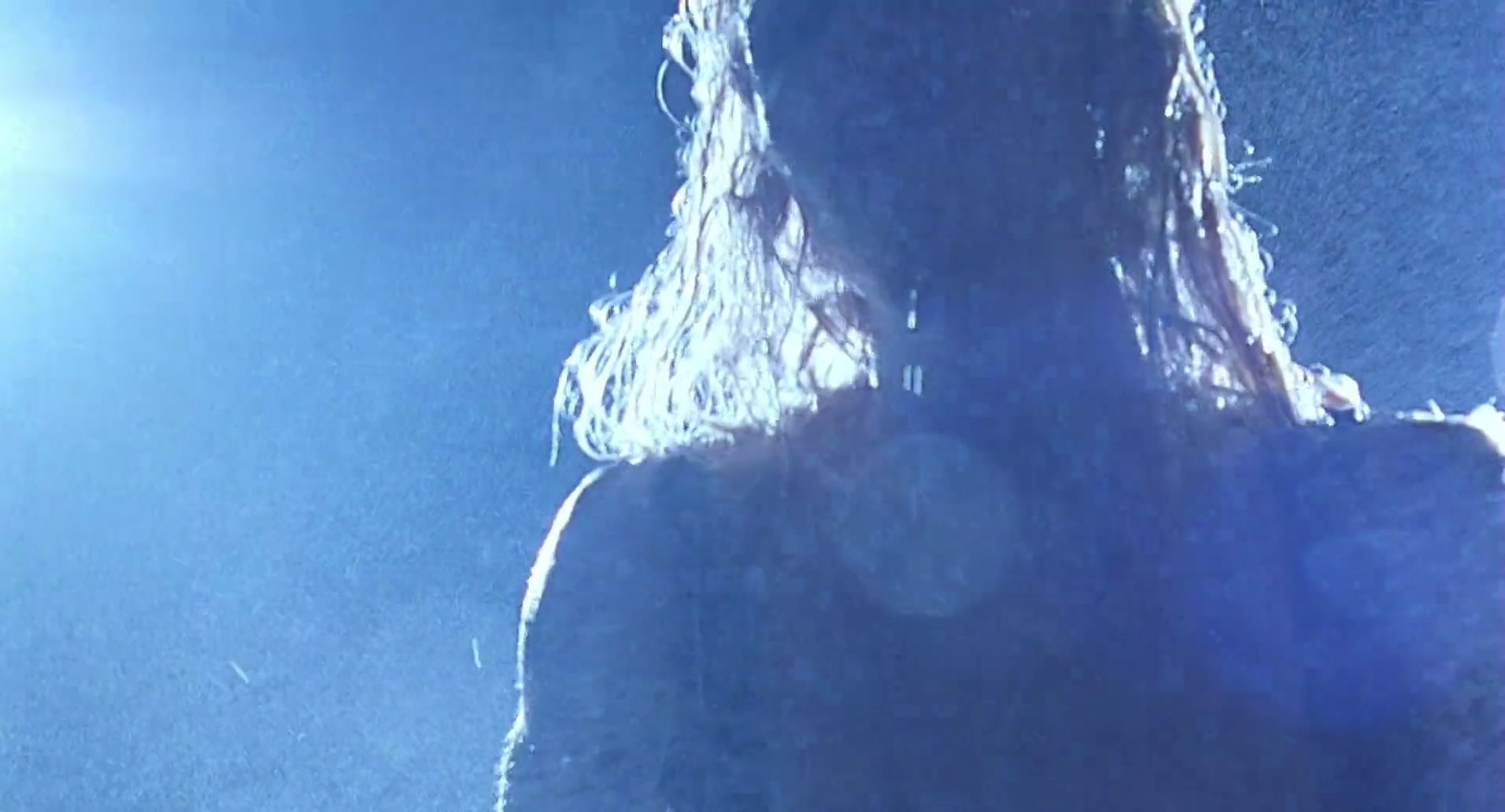 Barb Wire (1996) movie still 259