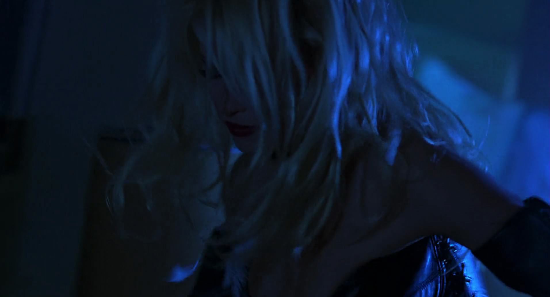 Barb Wire (1996) HD screenshot 2711