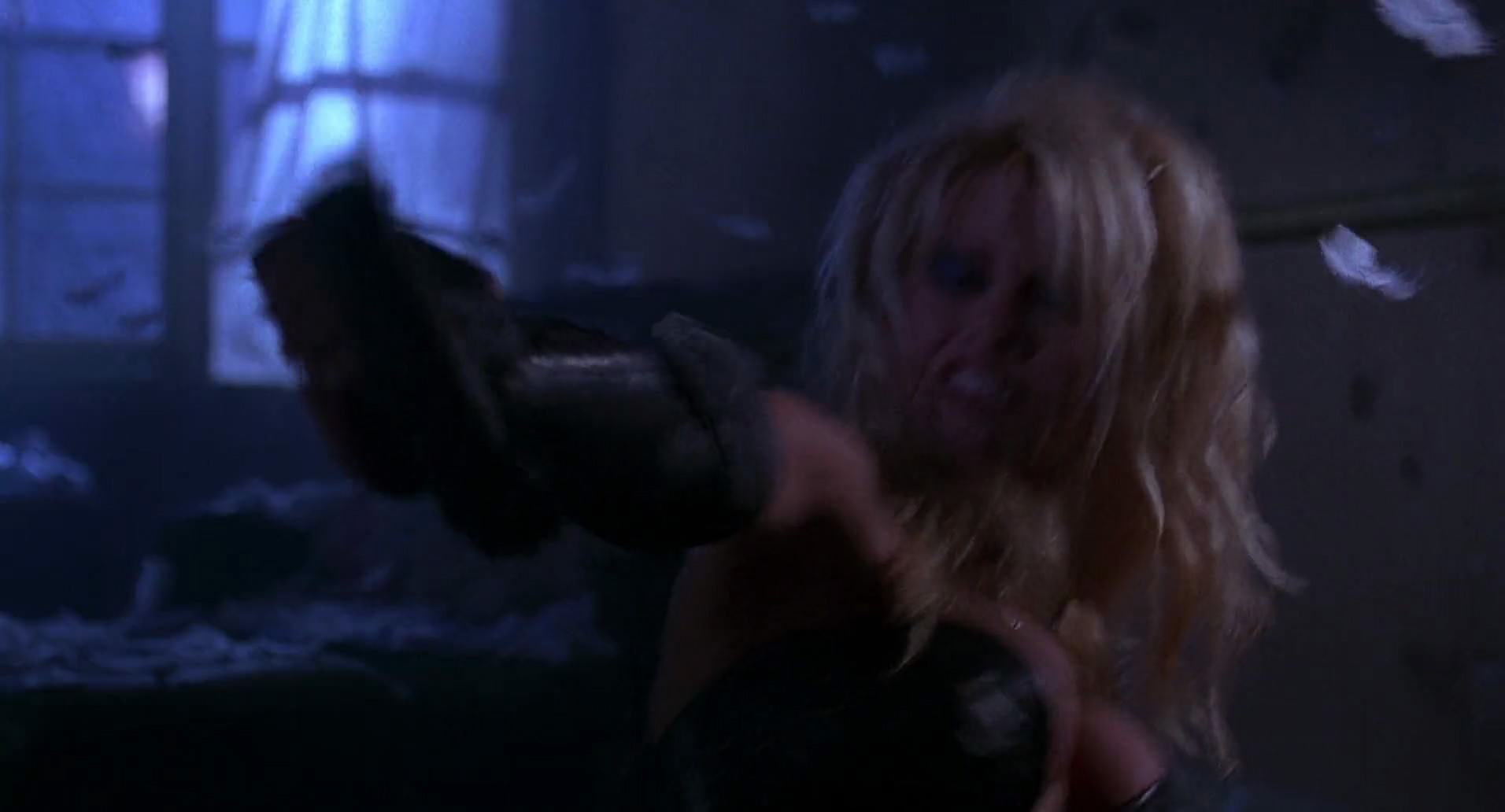 Barb Wire (1996) HD screenshot 2744