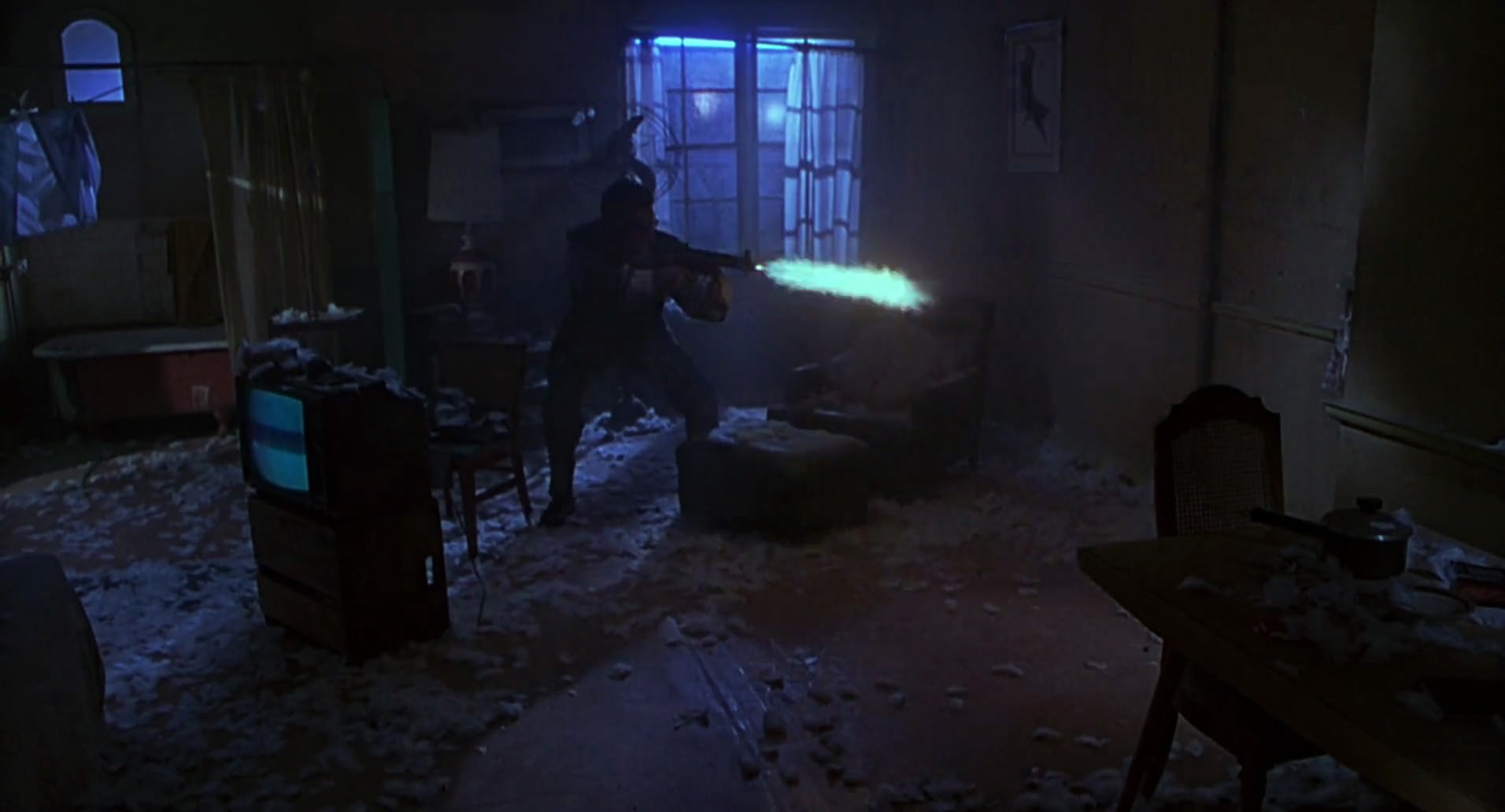 Barb Wire (1996) screencap 2793