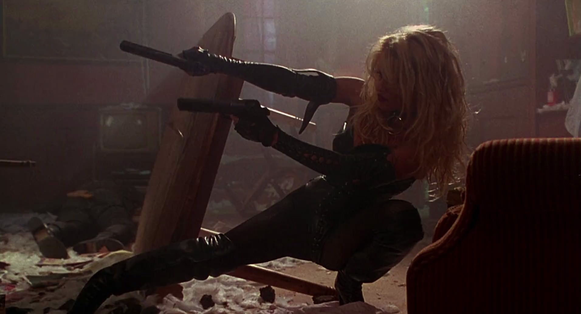 Barb Wire (1996) HD screenshot 2840