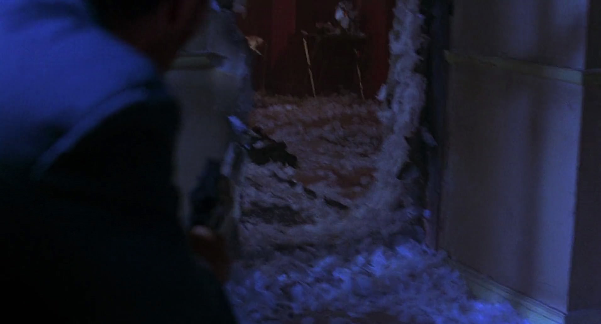 Barb Wire (1996) HD screenshot 2855
