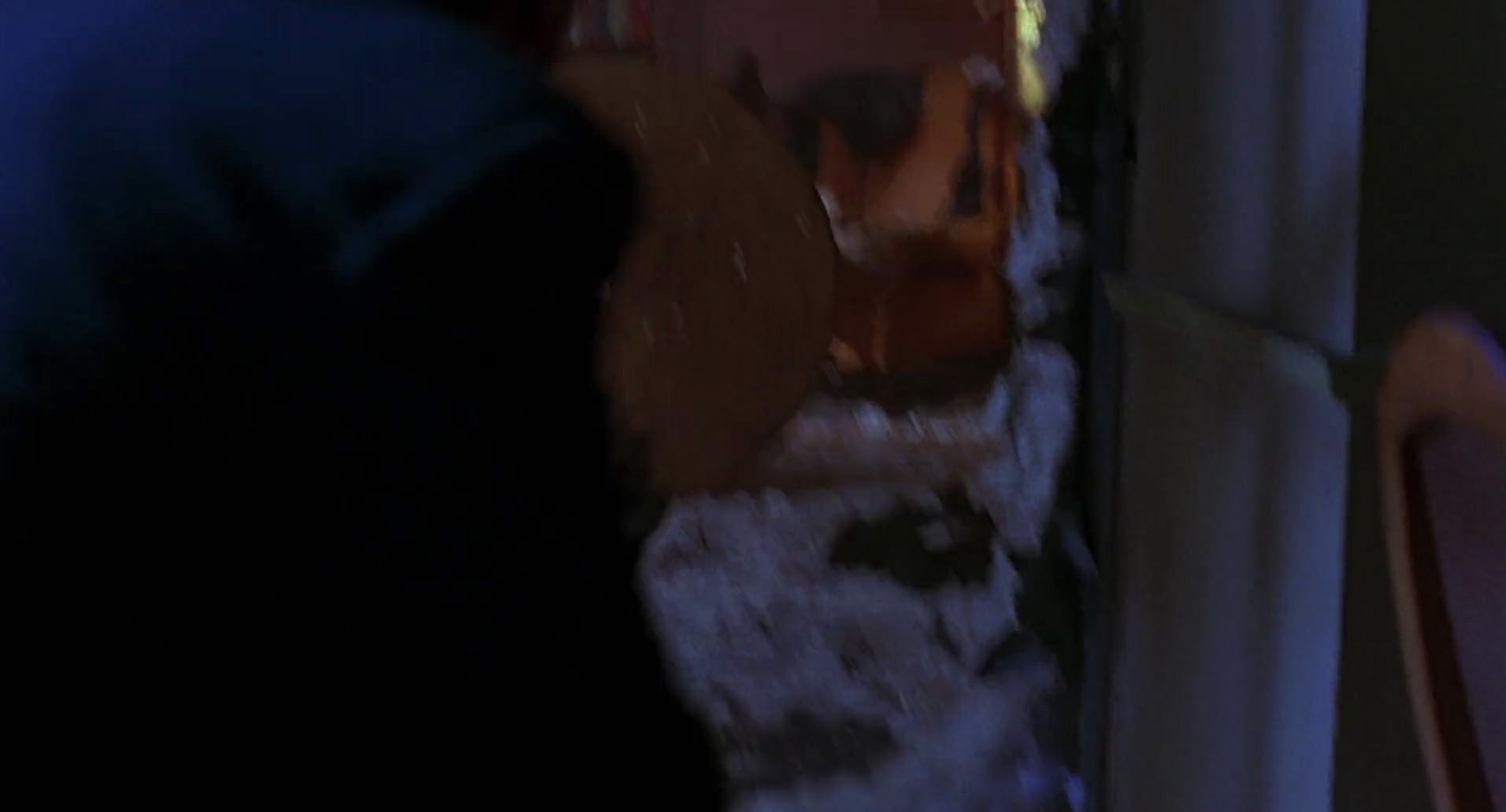 Barb Wire (1996) HD screenshot 2867