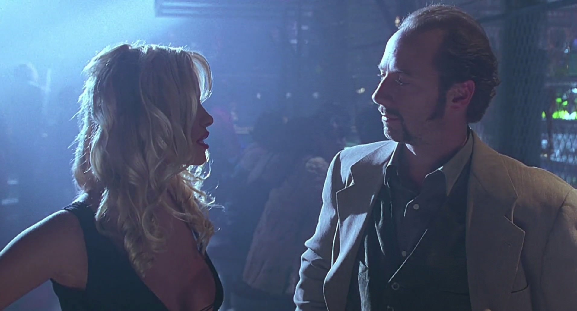Barb Wire (1996) HD screenshot 3611