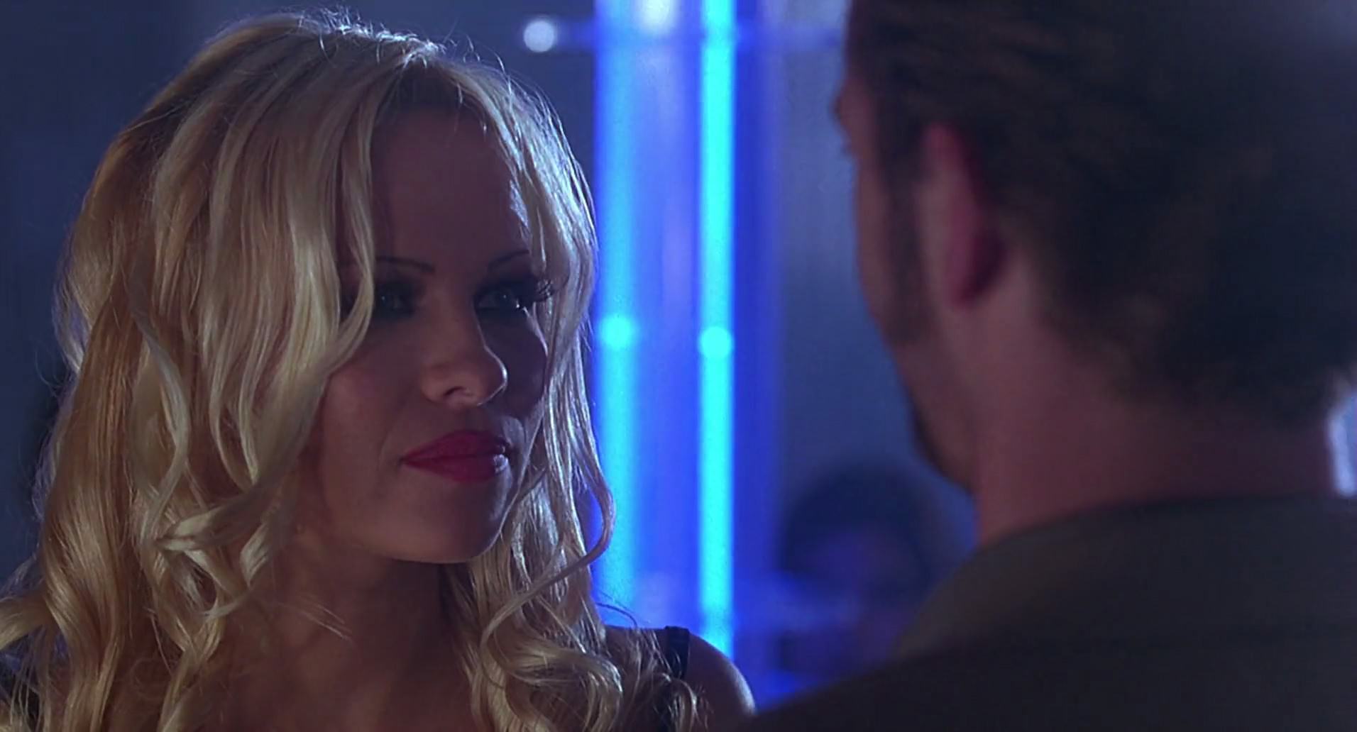 Barb Wire (1996) screencap 3618